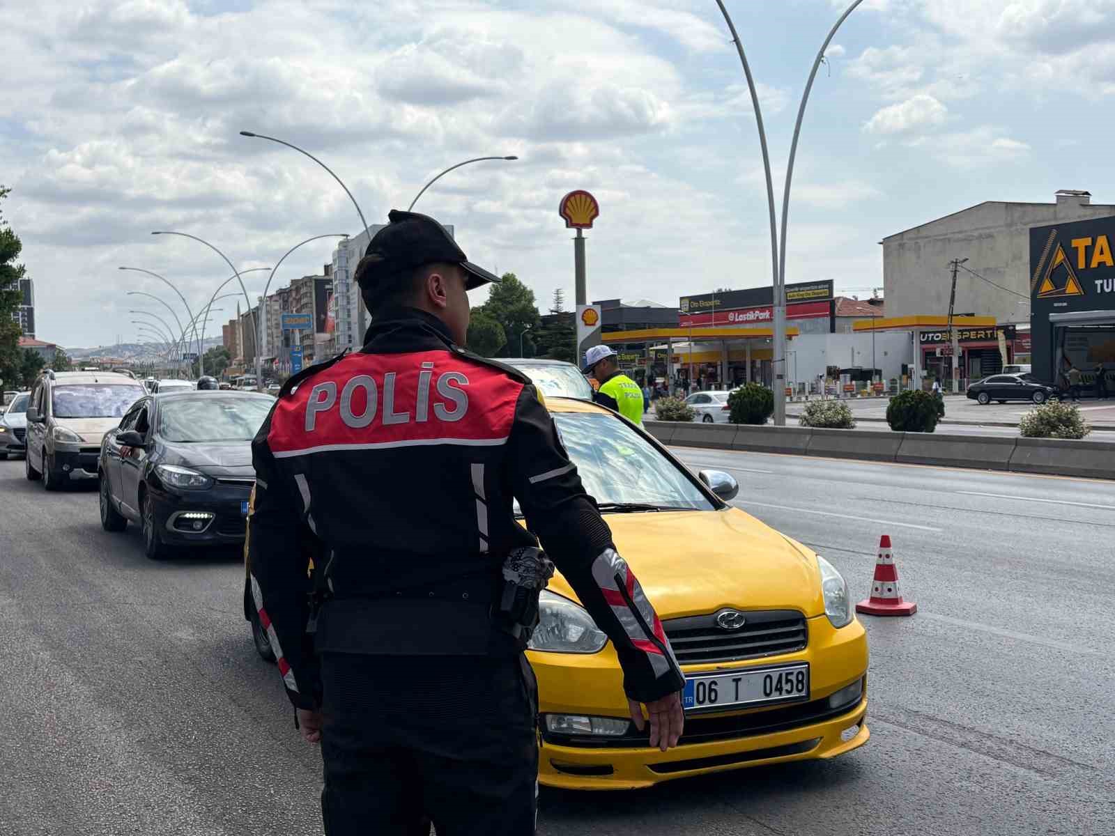 NATO zirvesi kapsamında Ankara’daki trafik denetimleri devam ediyor