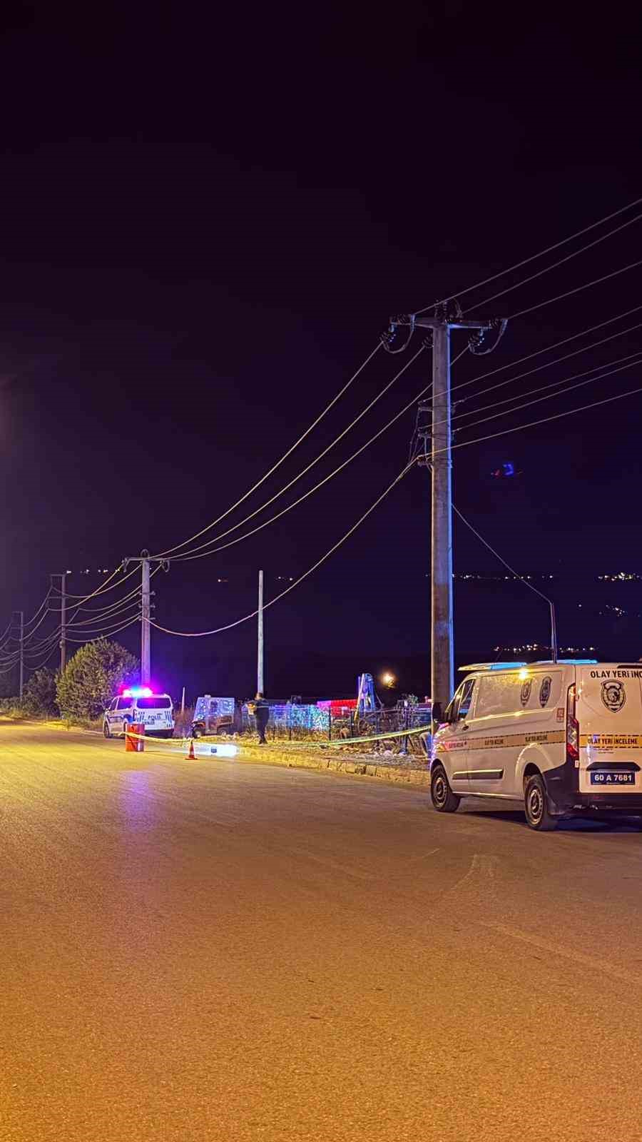 Kontrolden çıkan motosiklet kaldırıma çarptı: 1 ölü