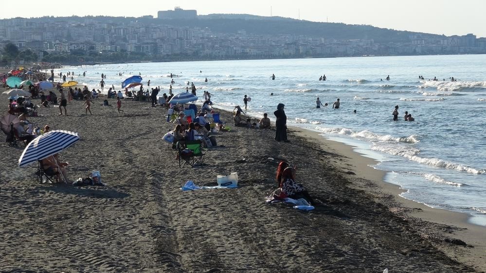 Bu yaz ya sıcak çarpacak ya da klima: Uzmanından hayati uyarılar
