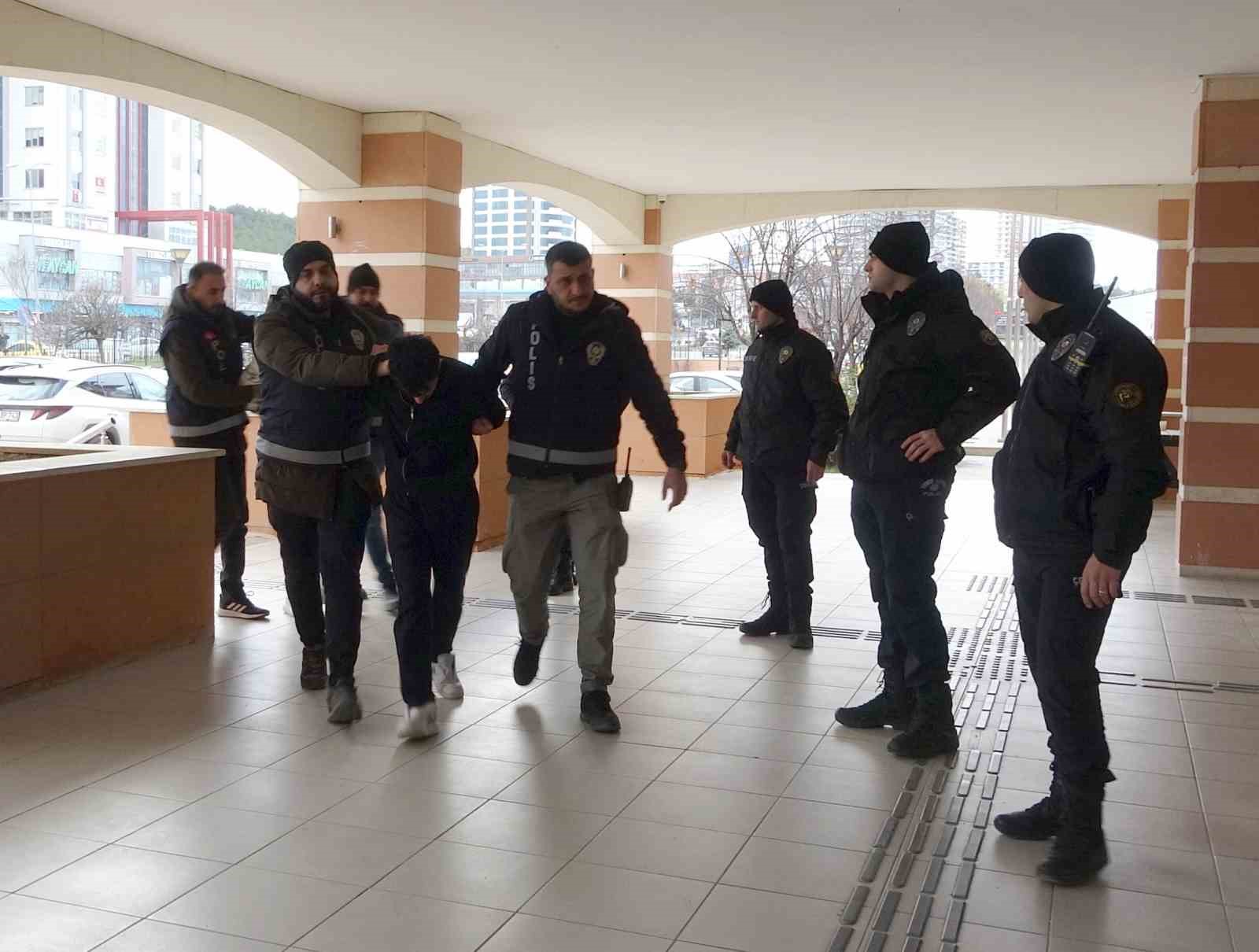 Öldürdükleri kişi için başsağlığı dilediler: "Çok pişmanız" diyerek tahliyelerini istediler
