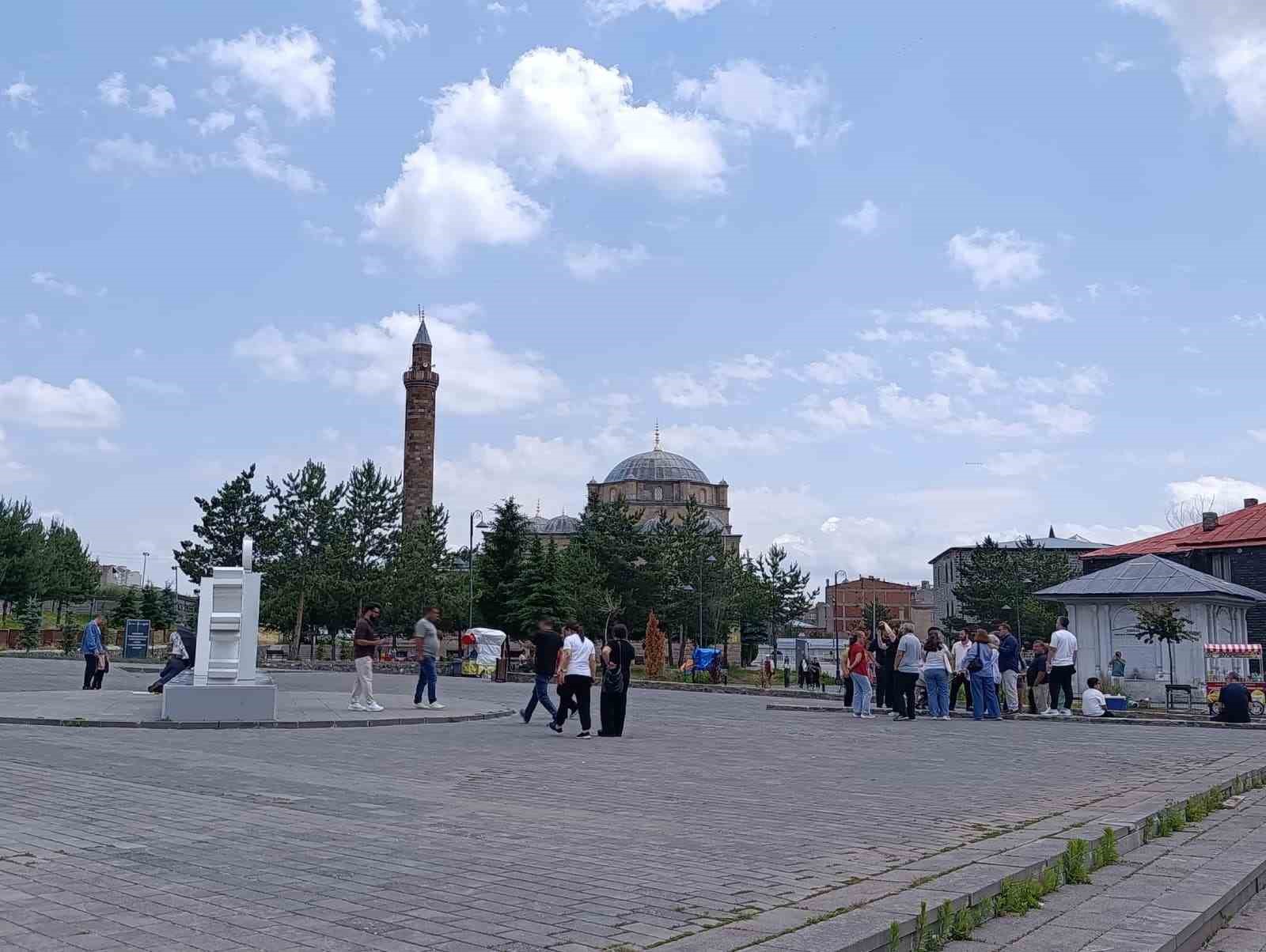 Kars yaz turizminin gözdesi oldu: Tarih, doğa ve kültür bir arada