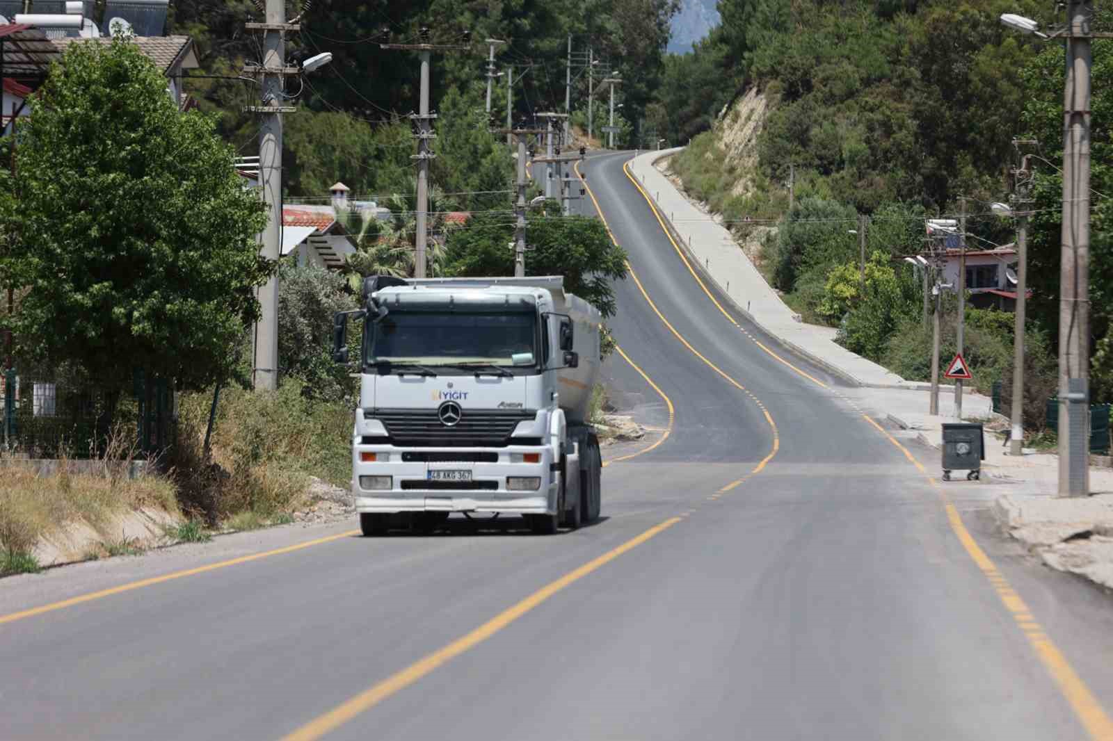 Seydikemer Belen’de yol çalışmaları tamamlandı