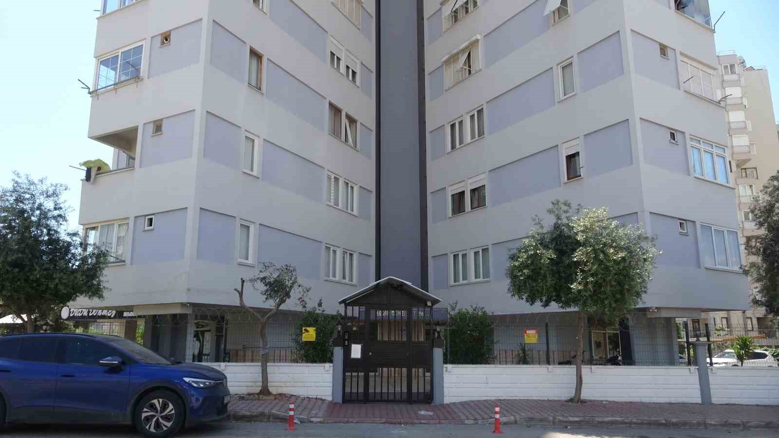 İkametine yemek, nakliyeci, ambulans, cenaze aracının gönderilip 500 bin TL talep edilen dijital şantaj boyut değiştirdi