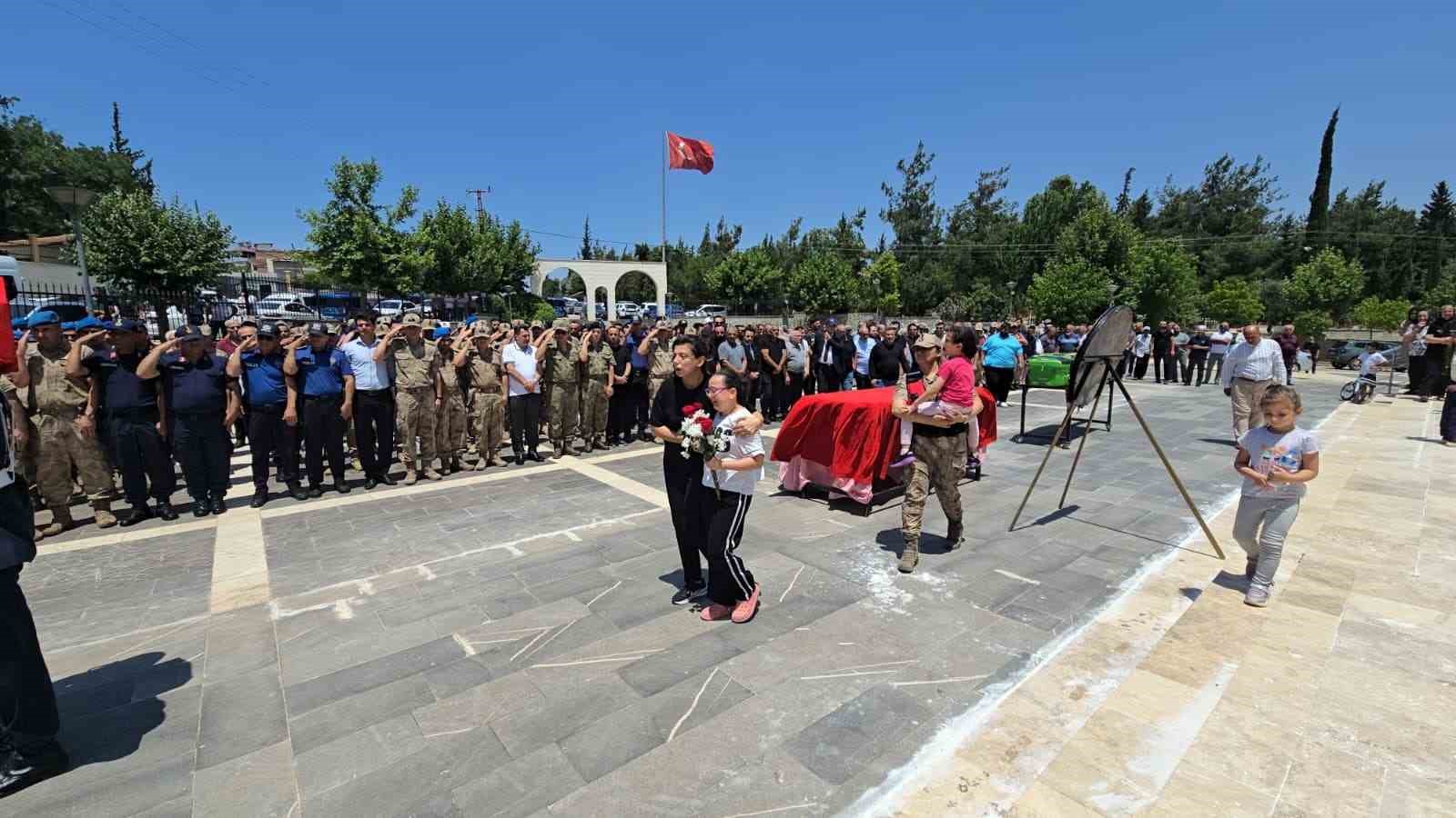 Jandarma Uzman Çavuş Selçuk Topaloğlu, son yolculuğuna uğurlandı