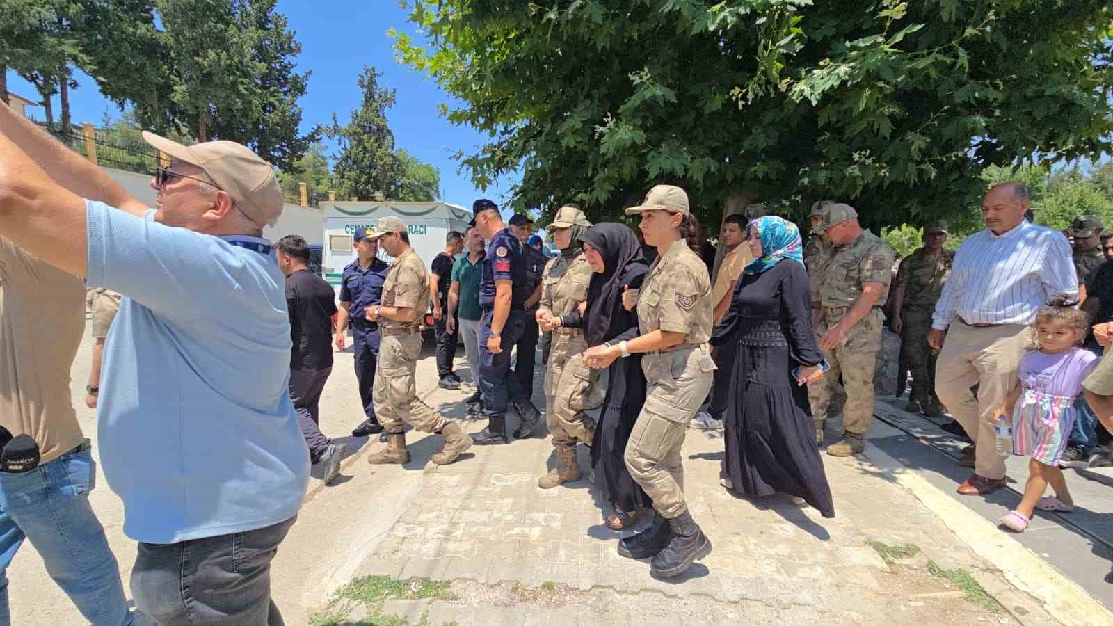Jandarma Uzman Çavuş Selçuk Topaloğlu, son yolculuğuna uğurlandı