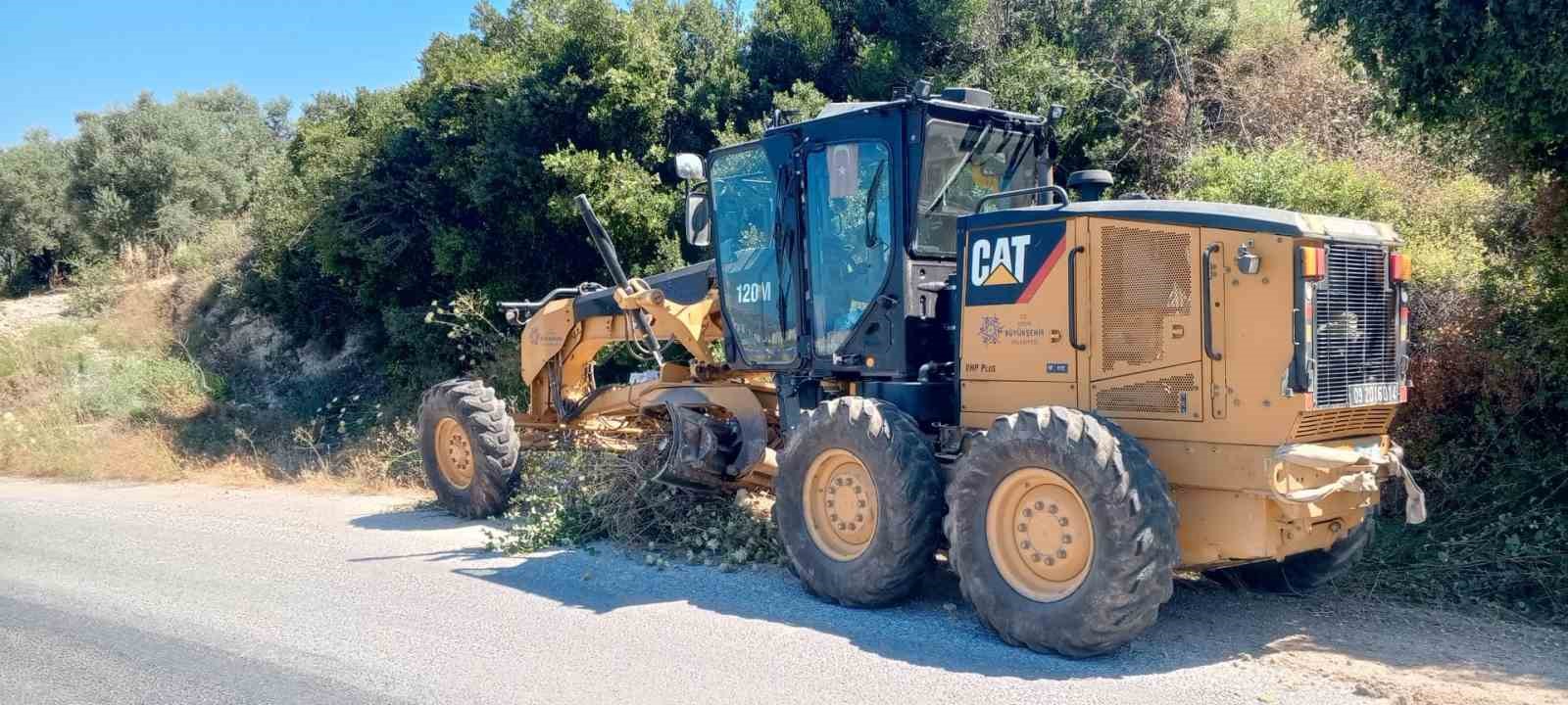Aydın Büyükşehir’in yol çalışmaları devam ediyor