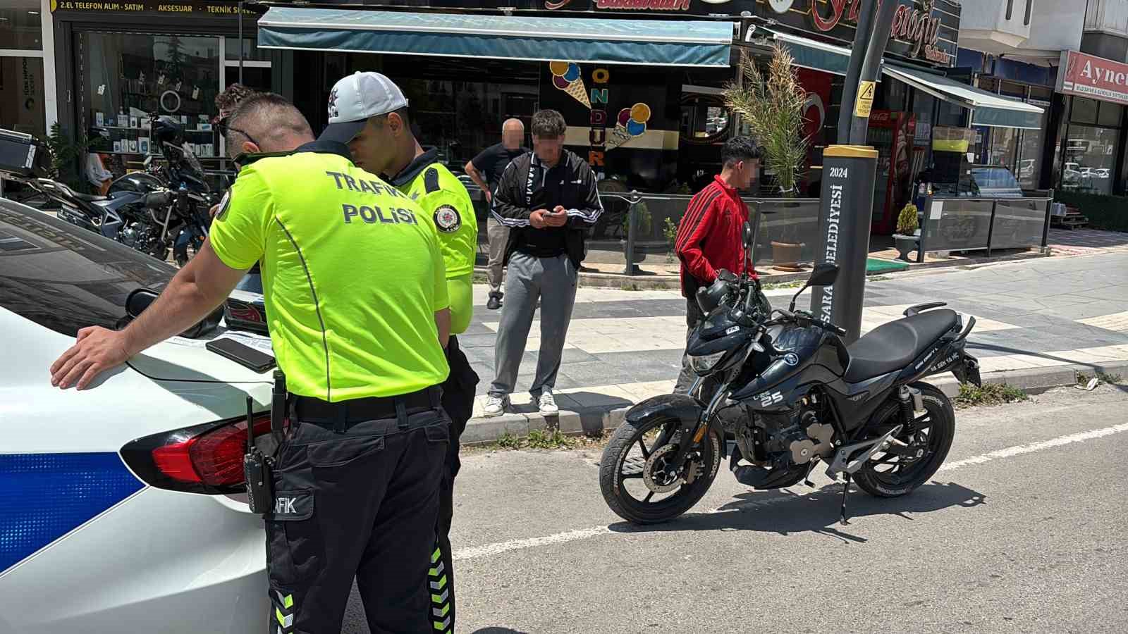 Sigortasız motosiklete trafikten men, sürücüye 85 bin lira ceza