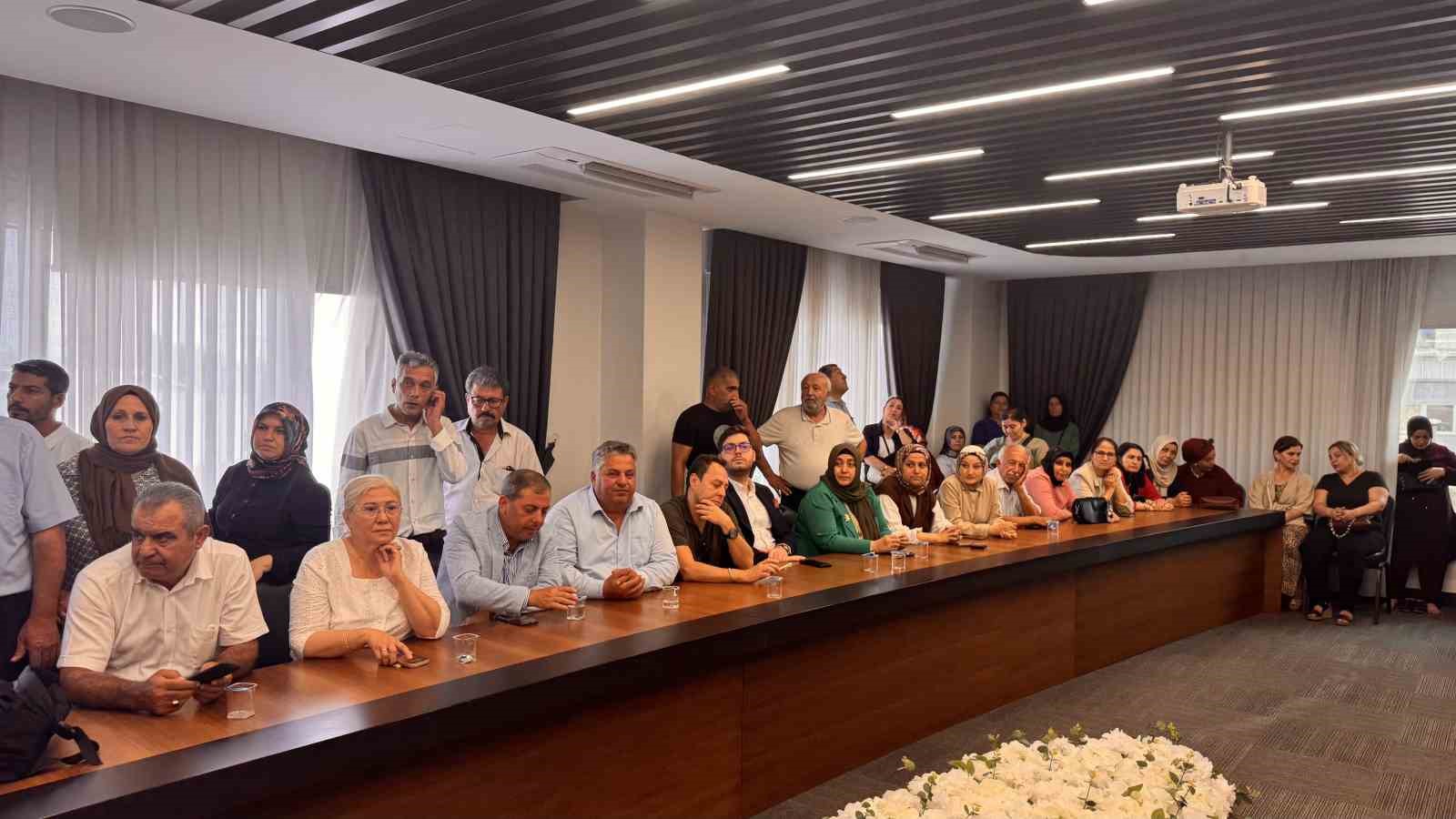 AK Parti İl Başkanı Özkan: "Sokak sokak gezerek emanete sahip çıkacağız"
