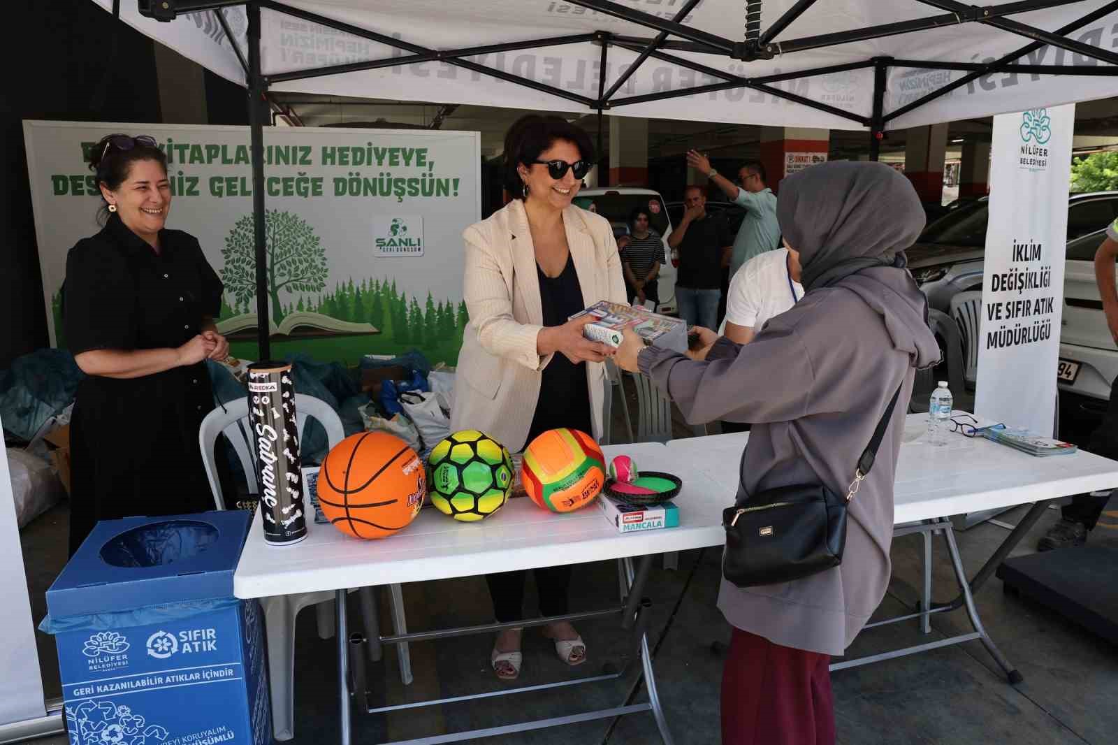 Nilüfer’de atık kağıtları getiren hediye kazanıyor