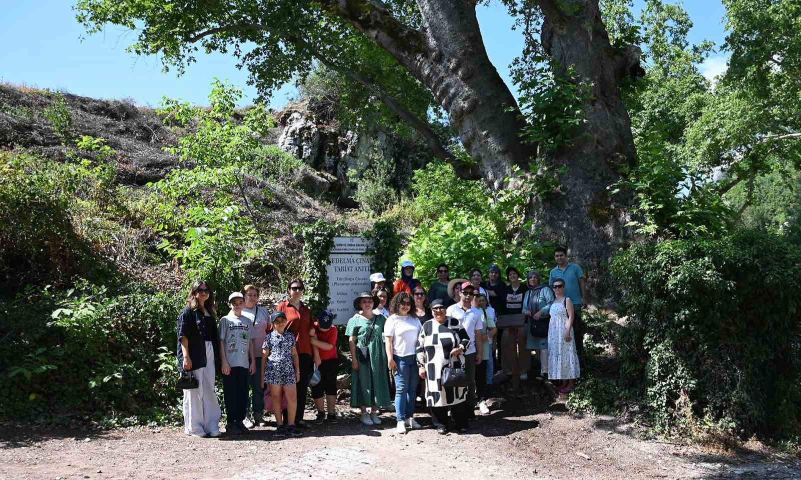 Kemer’de "Mor turizm" başlıyor