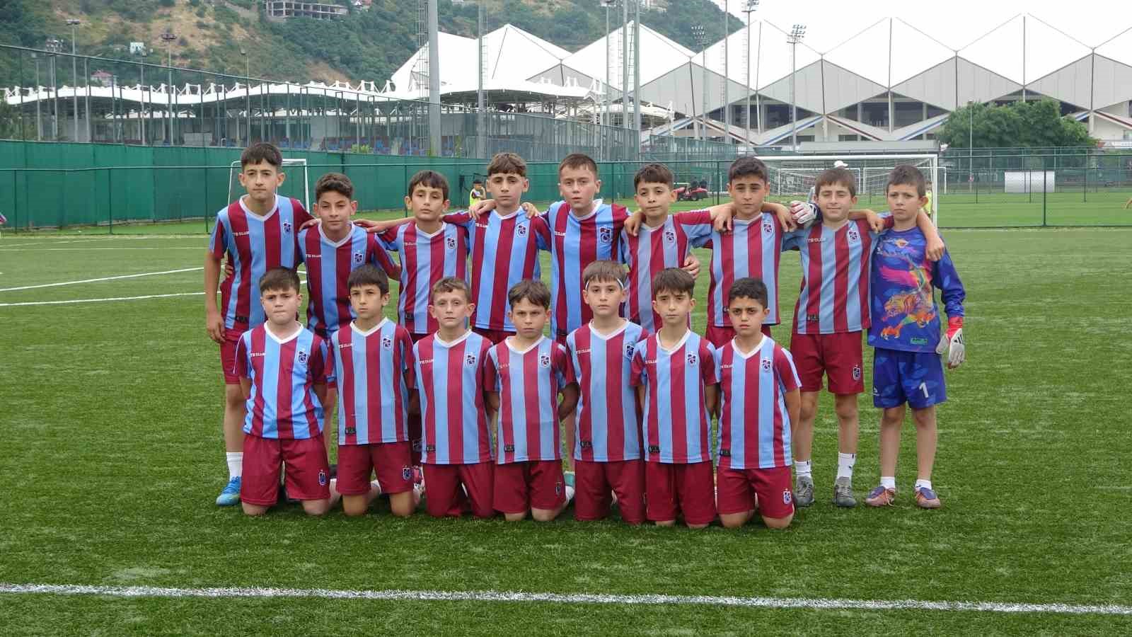 Trabzonspor Futbol Okulları Yaz Kampı başladı