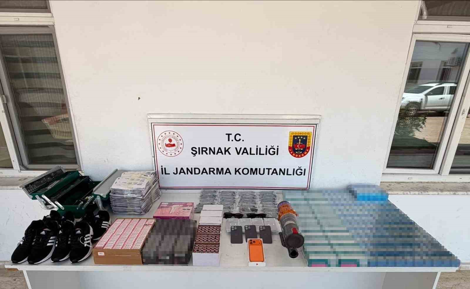 Şırnak’ta 16,7 milyon liralık uyuşturucu ve gümrük kaçağı malzeme ele geçirildi