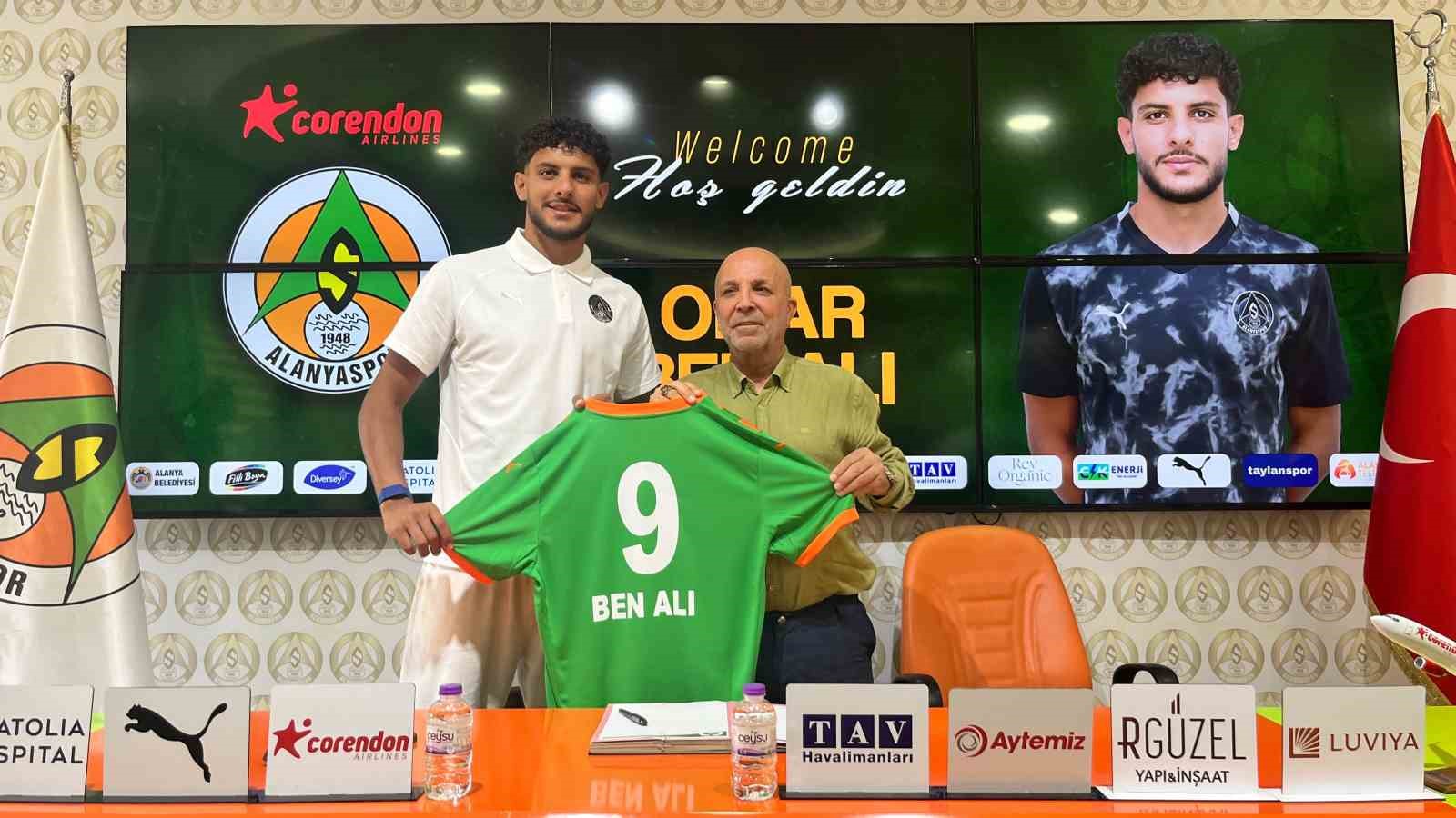 Corendon Alanyaspor, Tunuslu santrfor Omar Ben Ali’yi renklerine bağladı