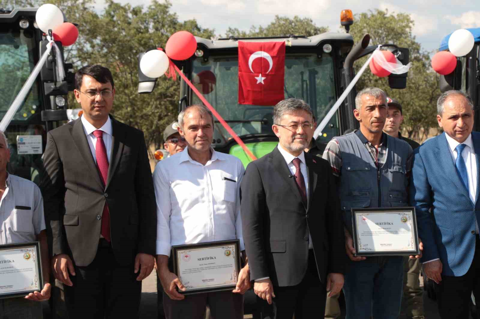 Bakan Yumaklı: "Yeşil vatan hepimizin ortak emaneti, biz onu gelecek nesillerden emanet aldık"