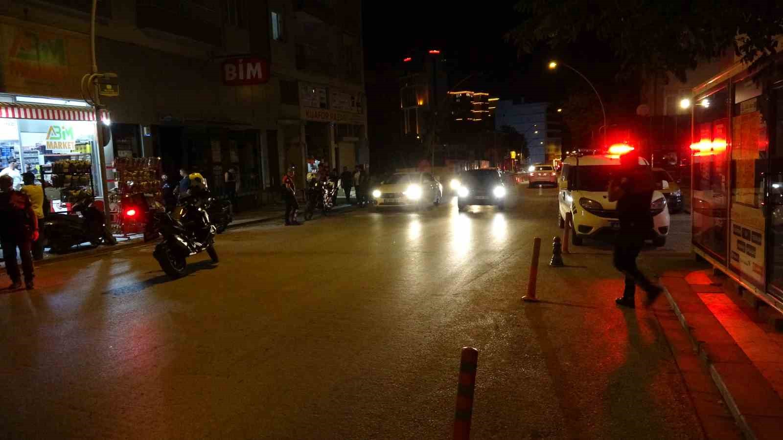 Malatya’da iki kişi silahla yaralandı