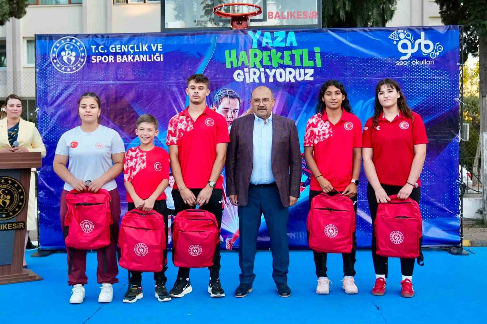 Balıkesir’de gençler yaza hareketli giriyor