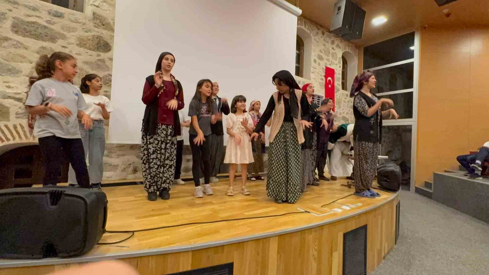 Nasrettin Hoca’nın memleketinde "Timur’un Filleri" sahnelendi