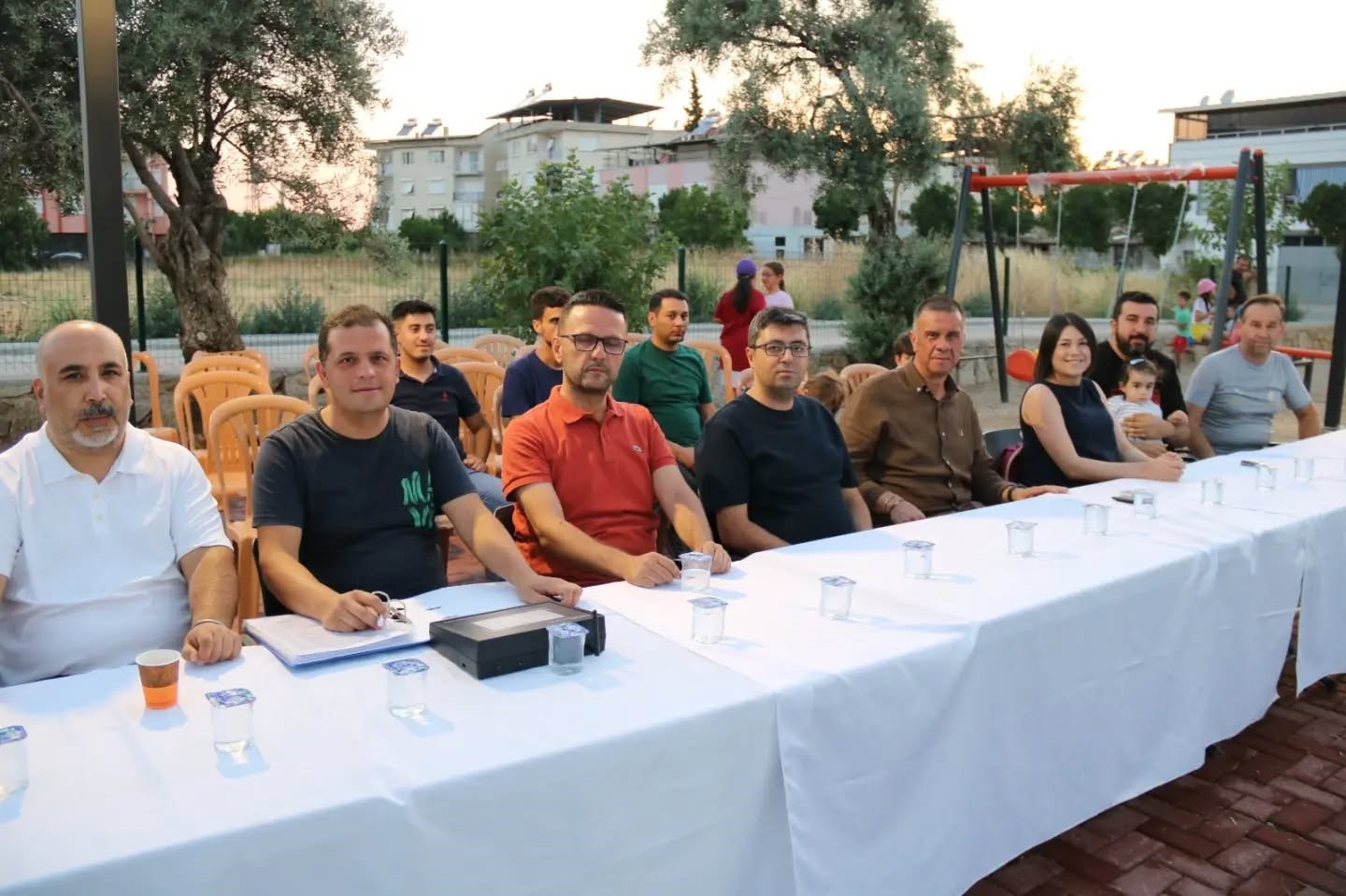 Yenipazar’da Mahmut Öz Halı Saha Turnuvası başladı