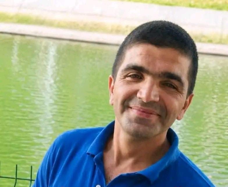 Yolunu gözlediği iki çocuğunun babası kazada can verdi