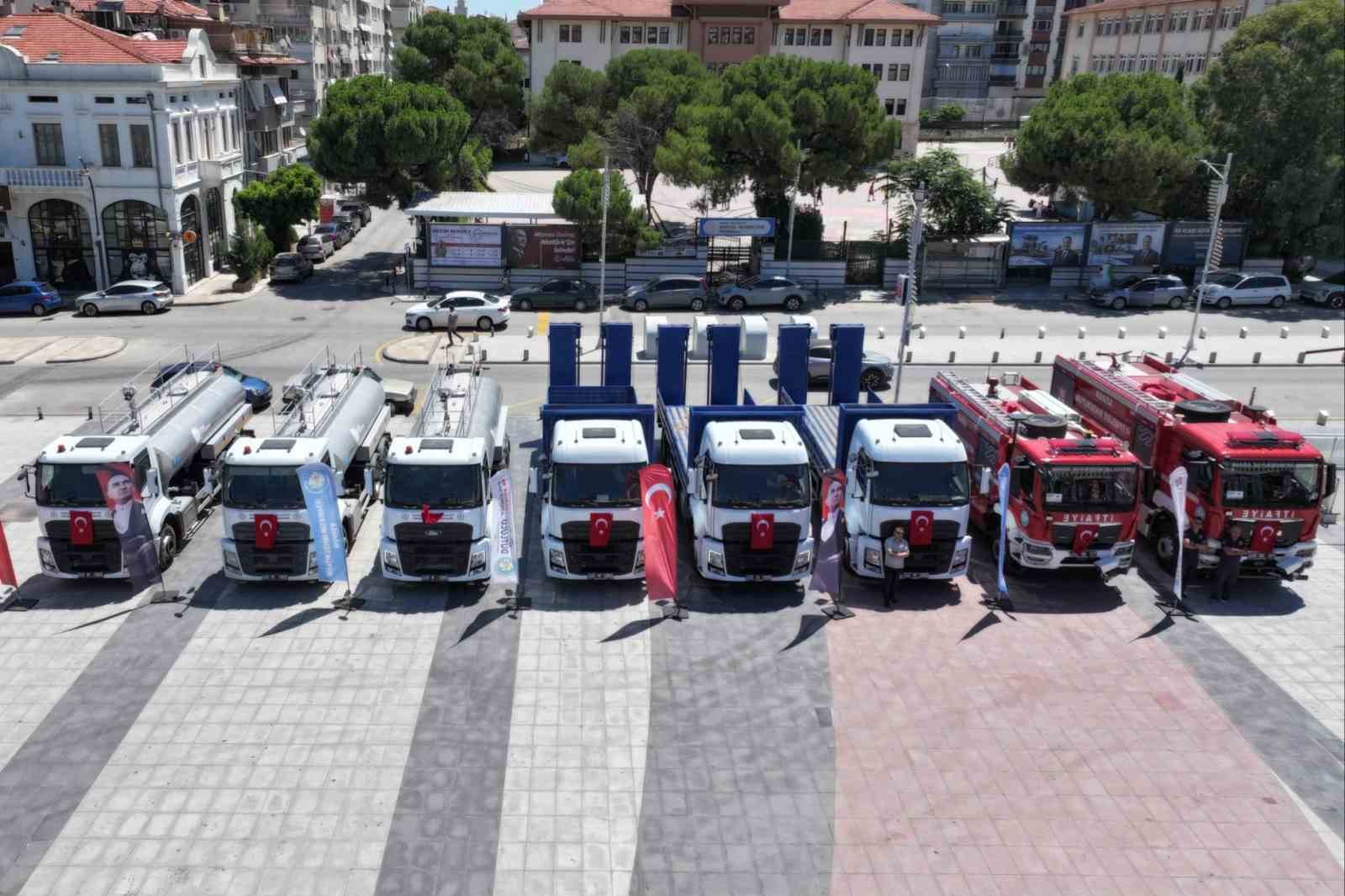 Manisa Büyükşehir filosunu 37 yeni araçla büyüttü