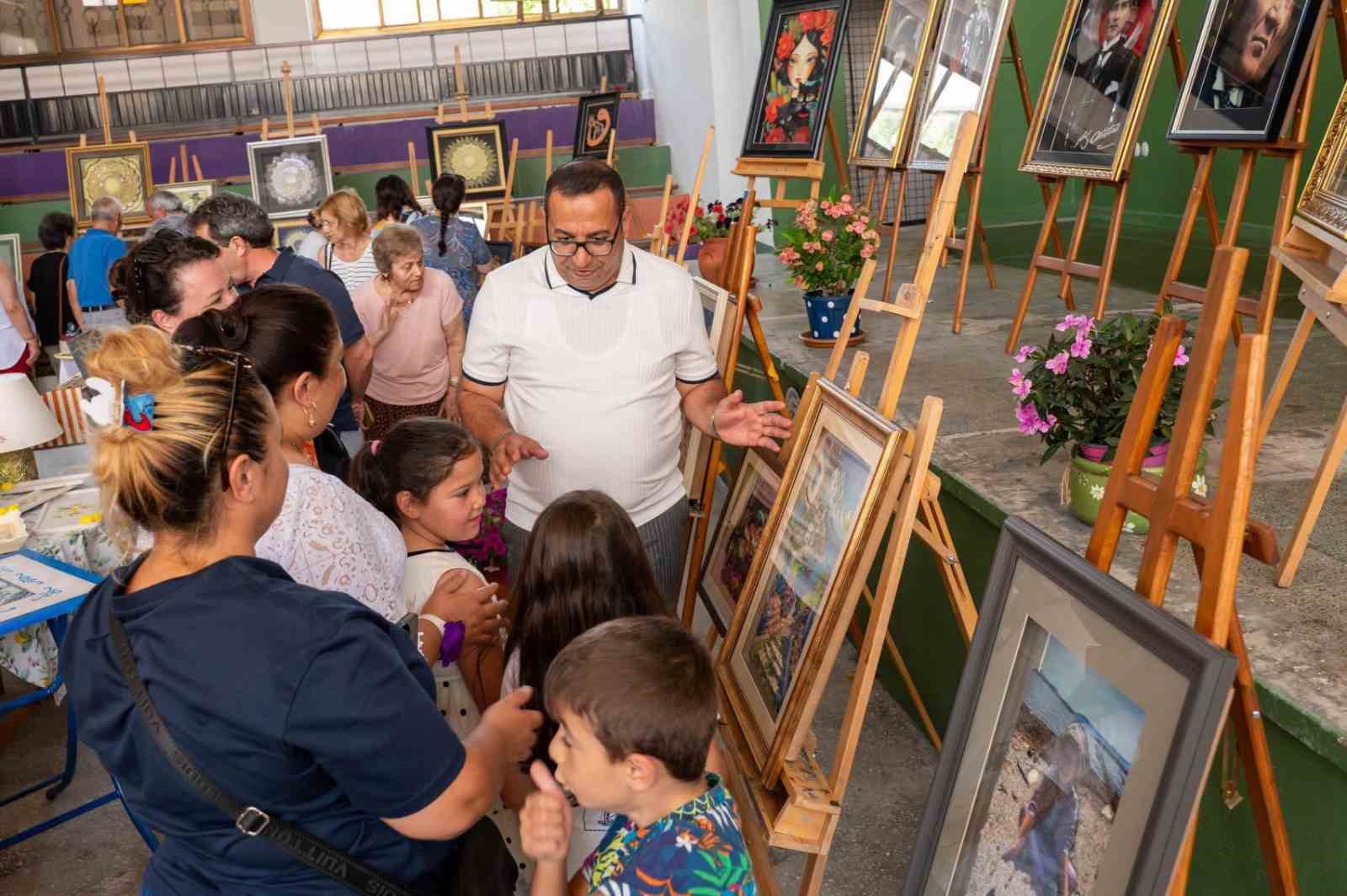 Menteşe’de ’Katmanlardan sırlara’ sergisi kapılarını açtı