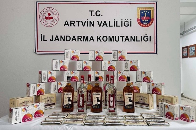 Artvin’de jandarmadan kaçakçılık operasyonu