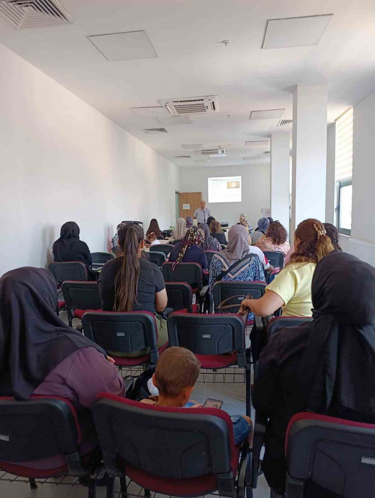 Nazilli’de kadınlara yönelik eğitim verildi