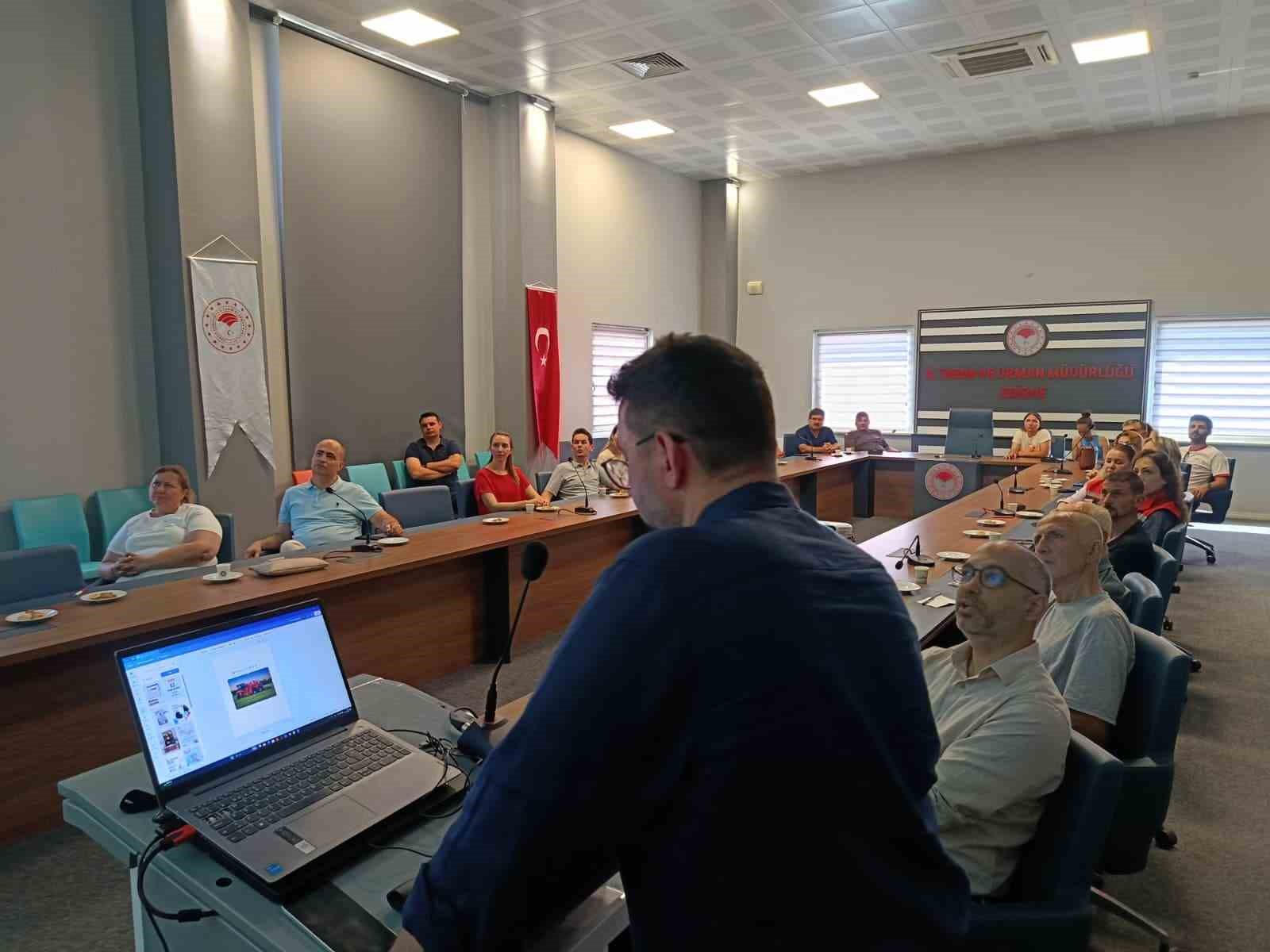 Edirneli sera üreticileri dijital pazara hazırlanıyor