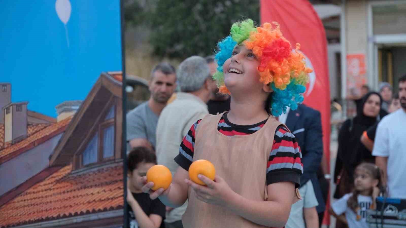 Yıldırım’da sokaklar şenlendi
