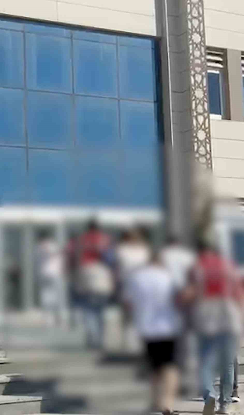 Çanakkale’de çeşitli suçlardan aranması bulunan 21 şüpheli yakalandı