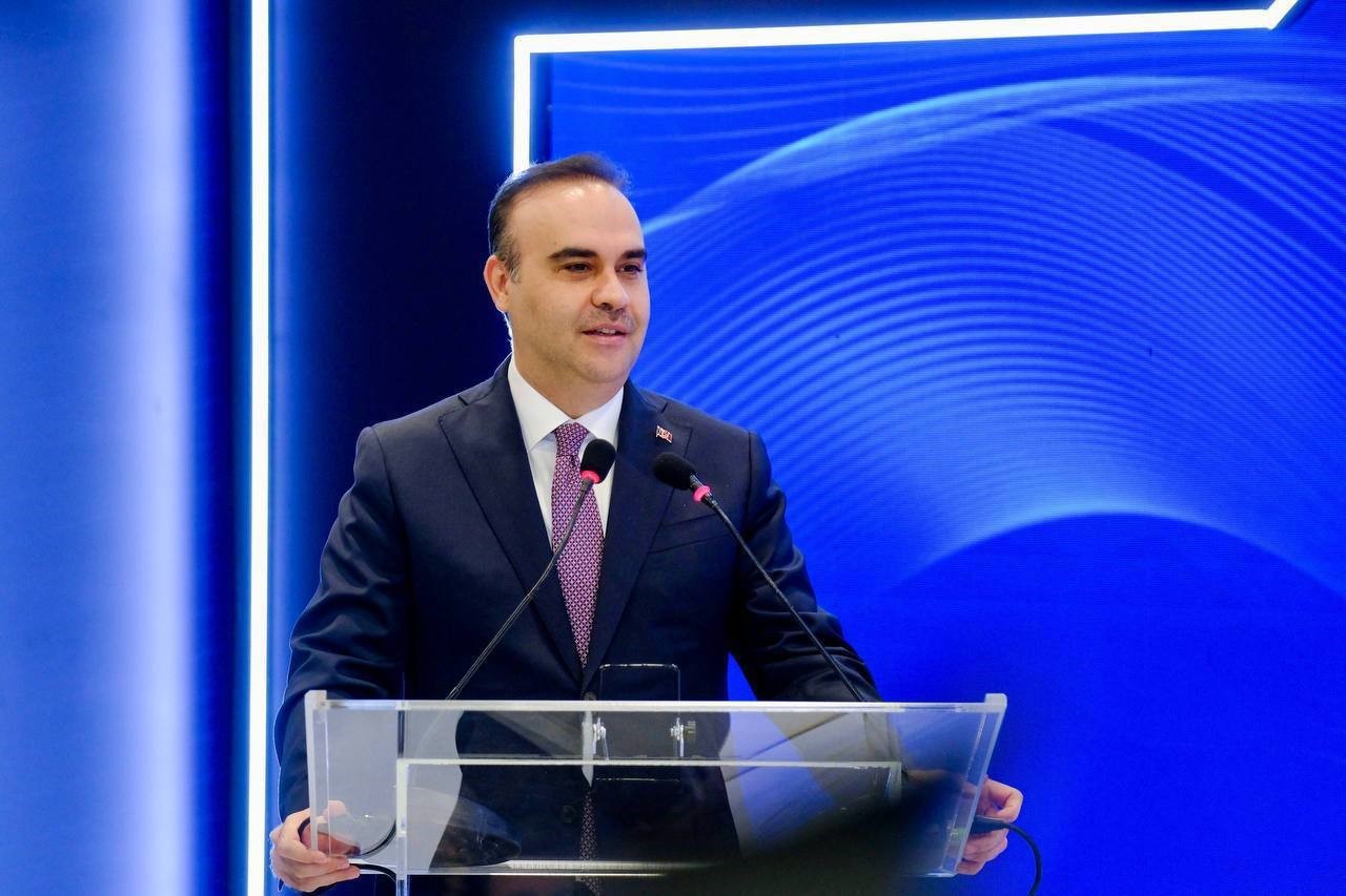 Bakan Kacır, 