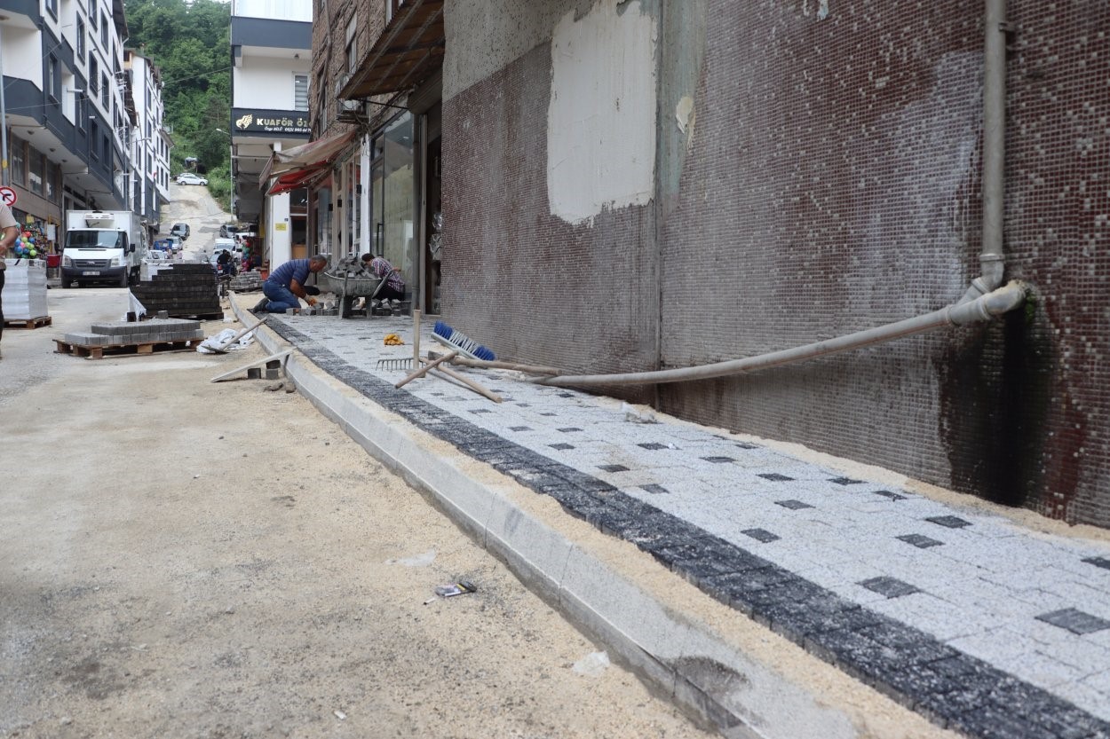 Ordu’da güvenli kaldırım çalışmaları