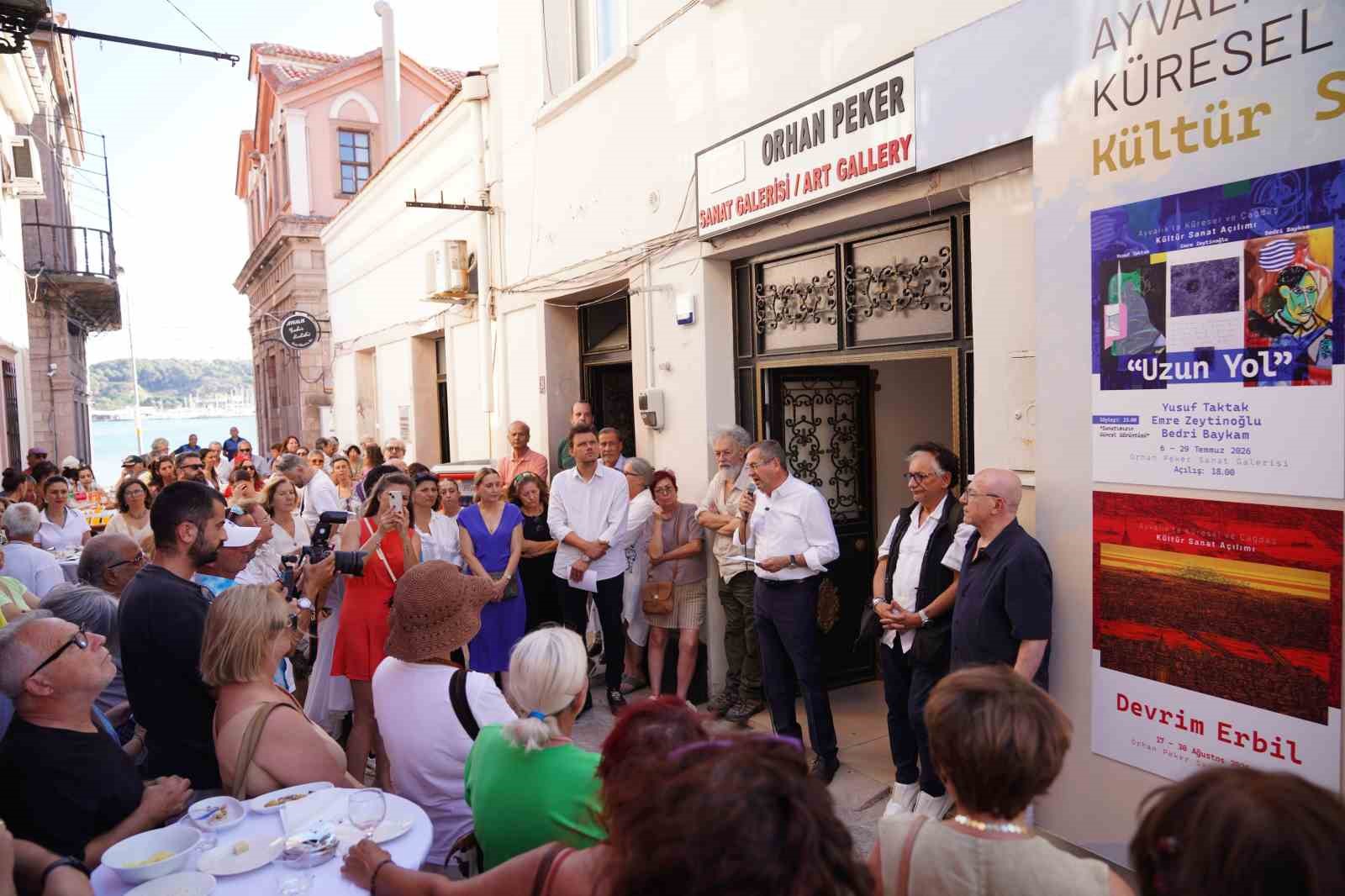 Ayvalık’ta küresel ve çağdaş kültür sanat açılımı başladı