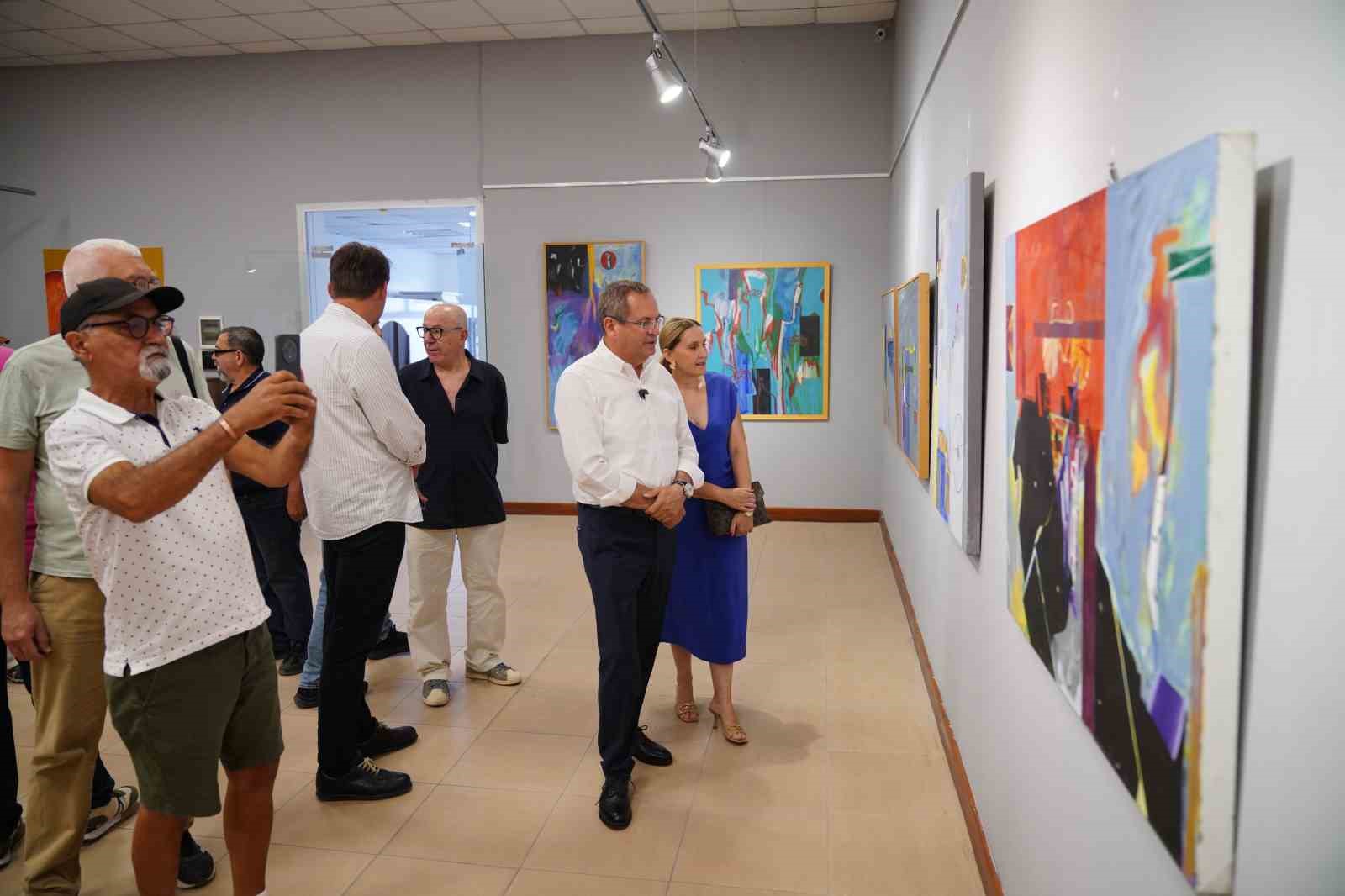 Ayvalık’ta küresel ve çağdaş kültür sanat açılımı başladı