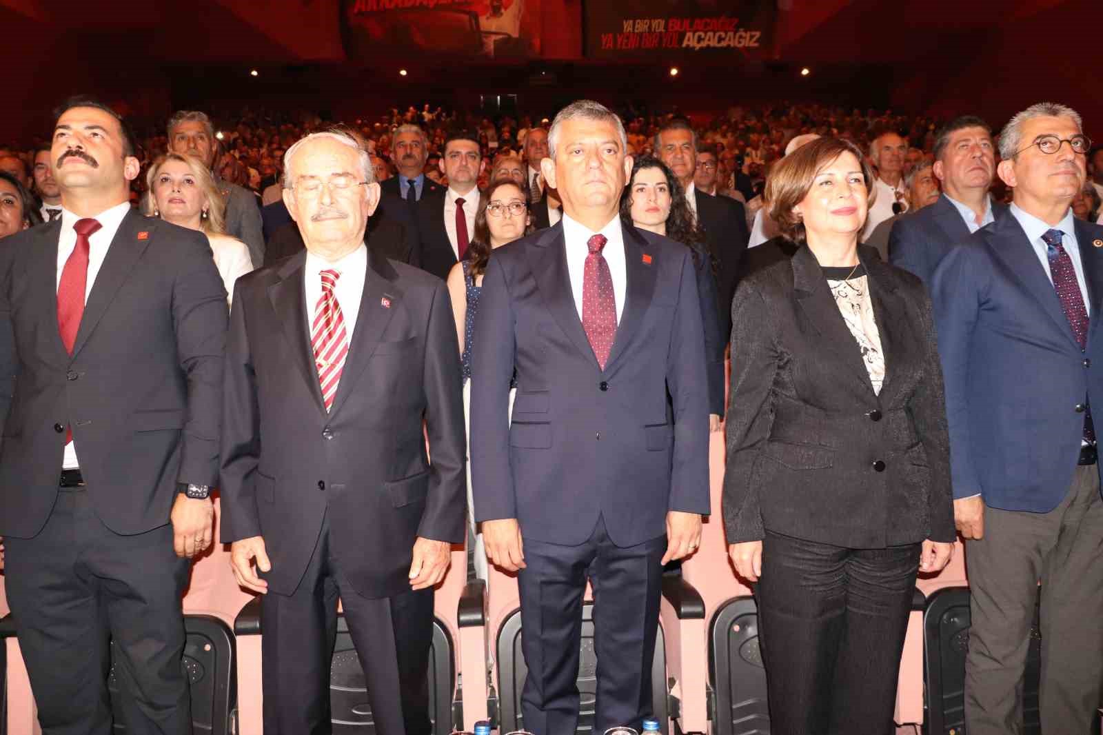 CHP Grup Başkanı Özel Eskişehir’de konuştu