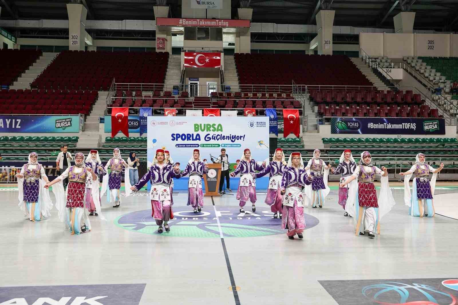 Bursa’da 30 bin çocuk yazı sporla geçirecek