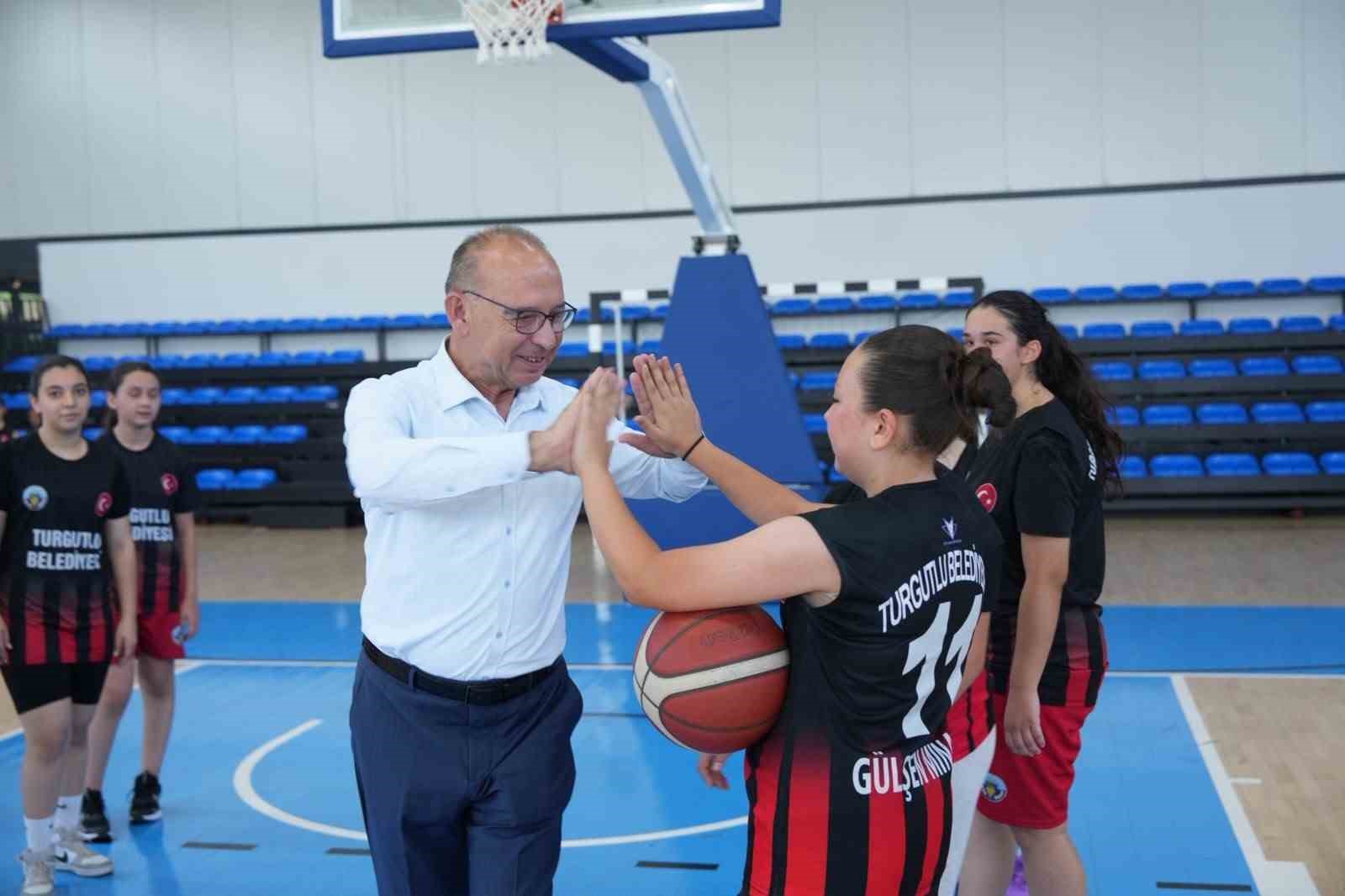 Turgutlu’da yaz spor kursları başladı