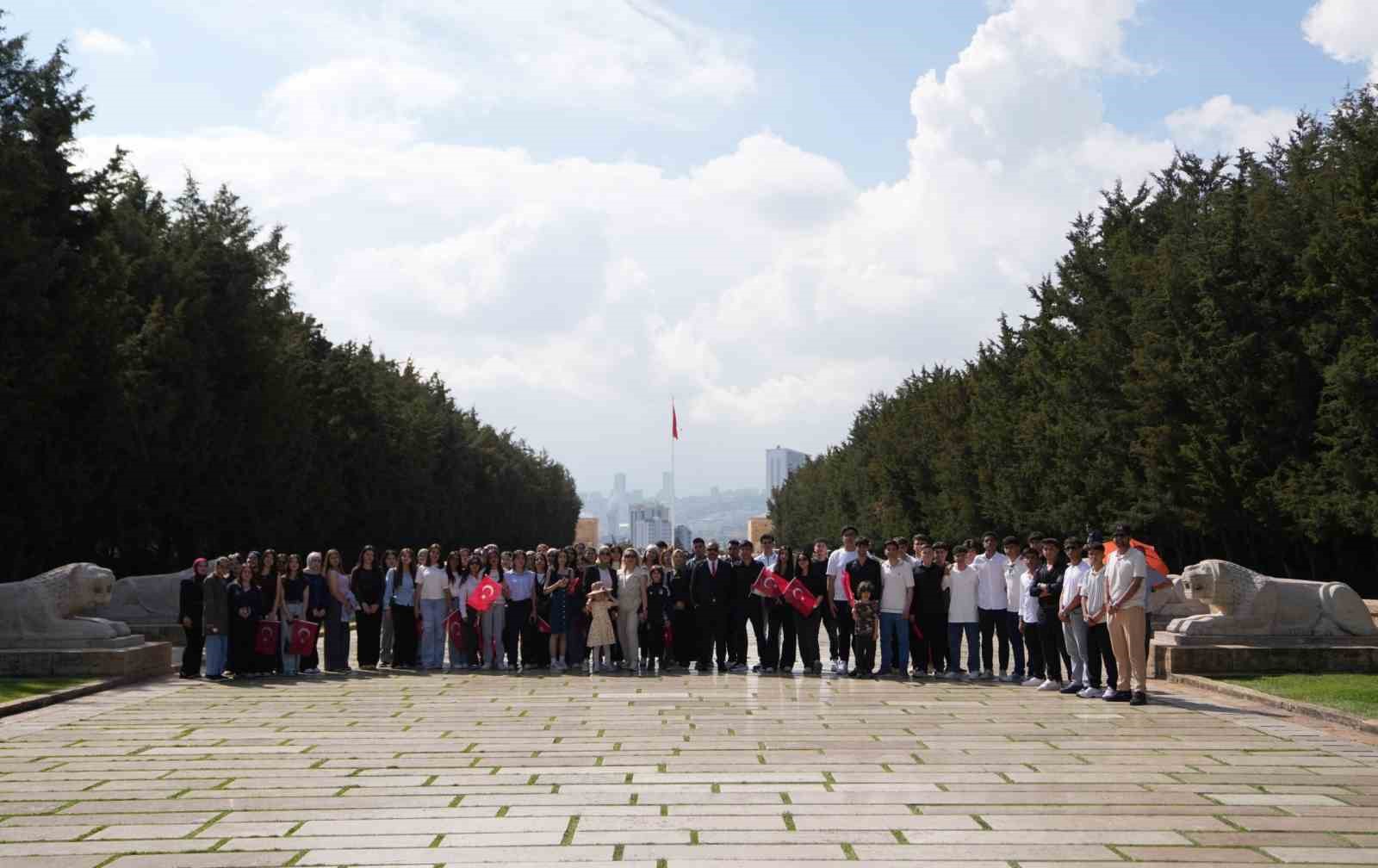 Şehitkamil’in gençleri Ankara’ya çıkarma yaptı