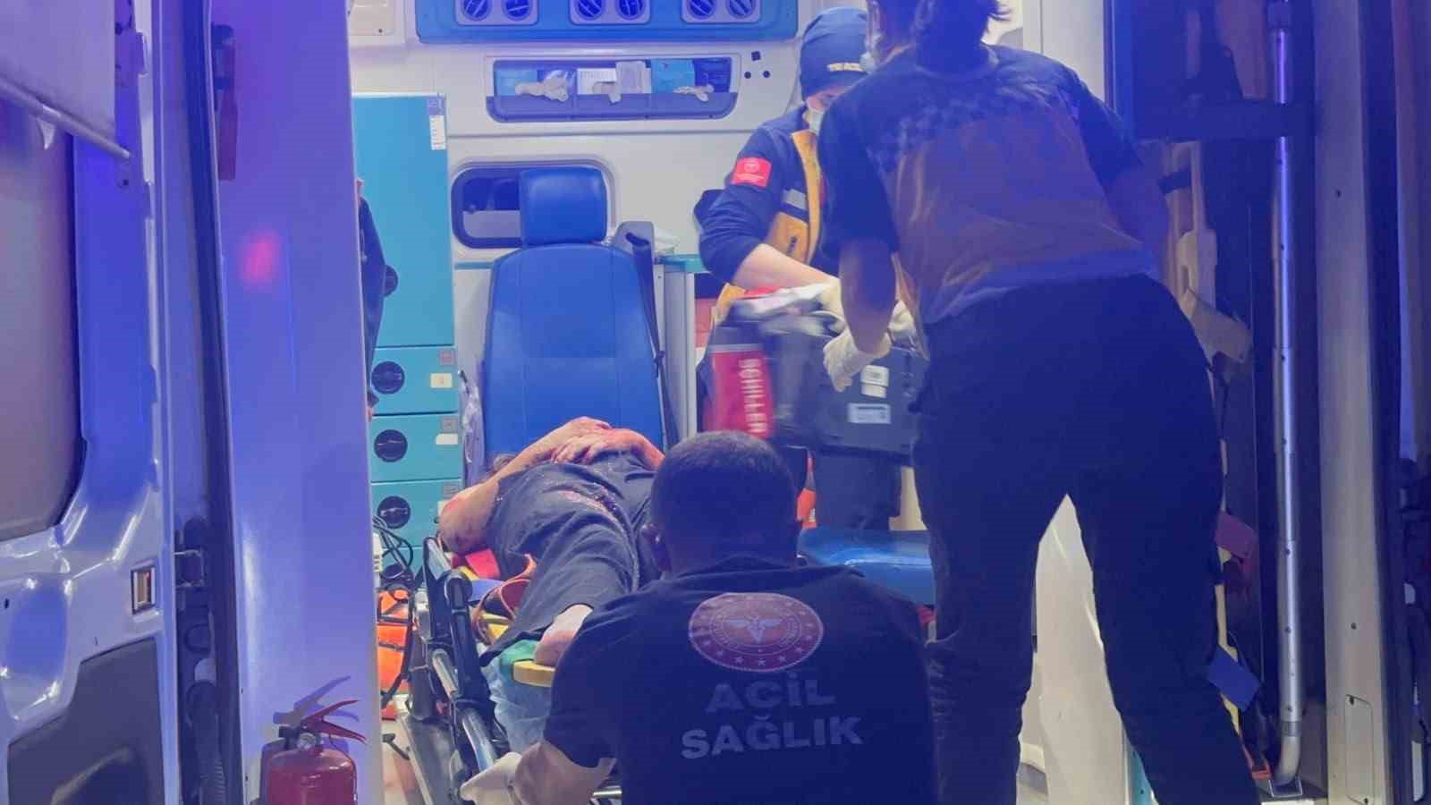 Tırdan ayrılan dorse zincirleme kazaya sebep oldu: 3 ölü