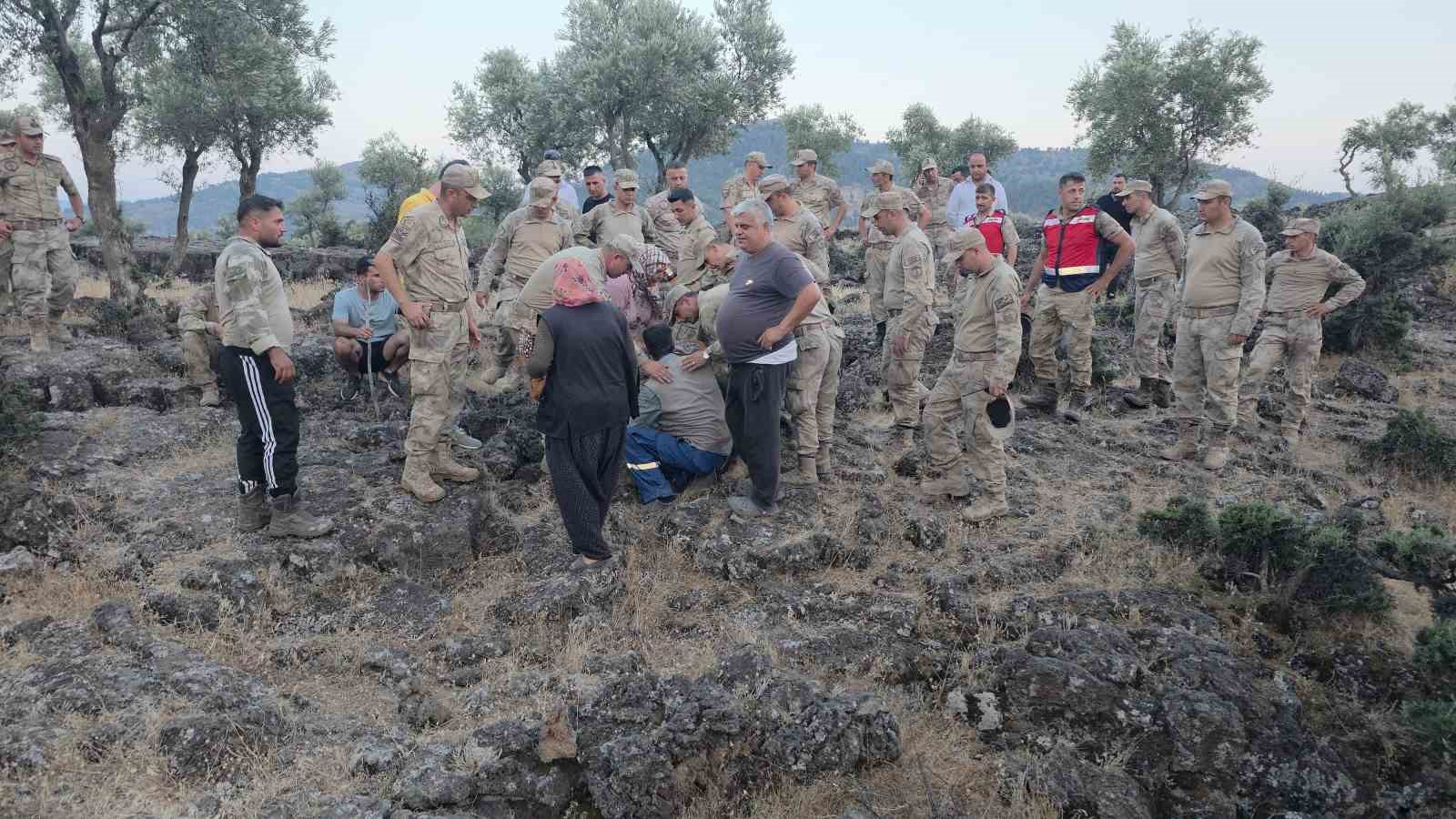Oğlak otlatırken kaybolan kadın, volkanik arazideki yarık içerisinde bulundu