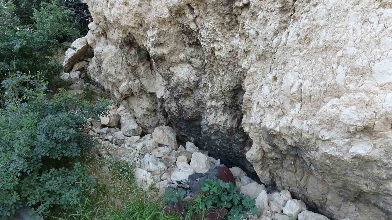 Bin 250 rakımdaki mağarada insan kemikleri bulundu