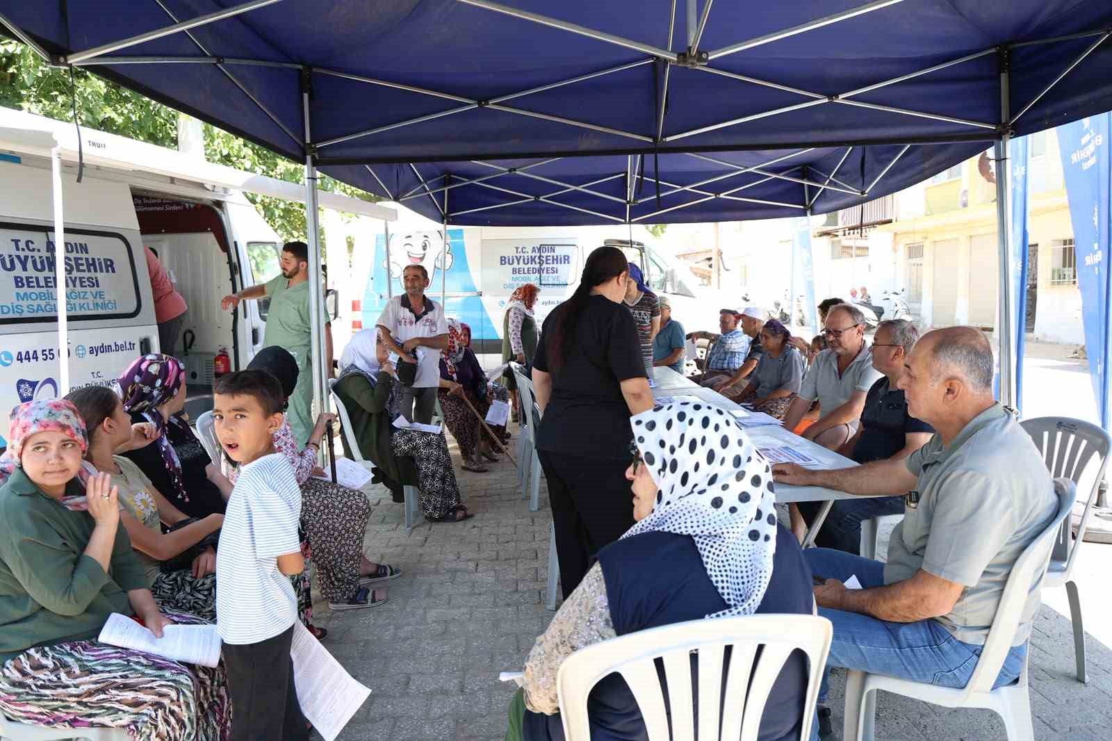 Aydın’da mobil diş klinikleri vatandaşların ayağına gidiyor