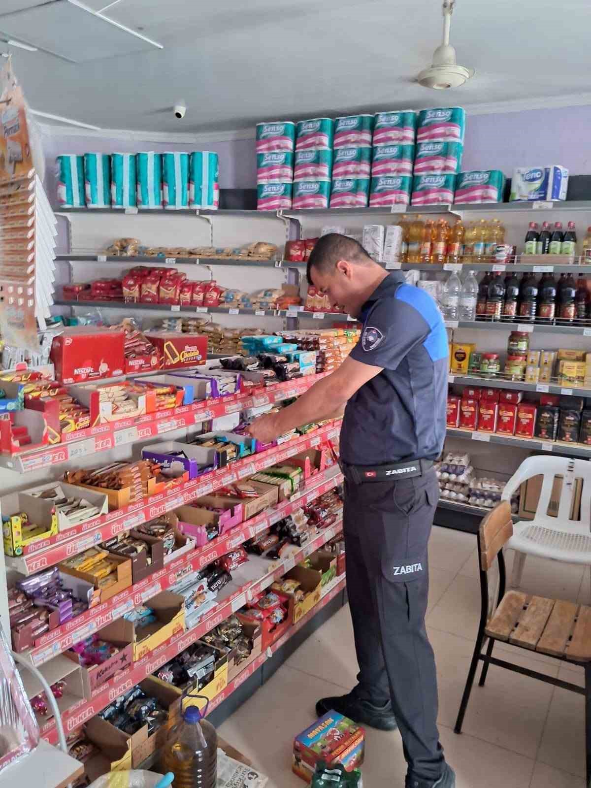 Koçarlı’da marketlere sıkı zabıta denetimi