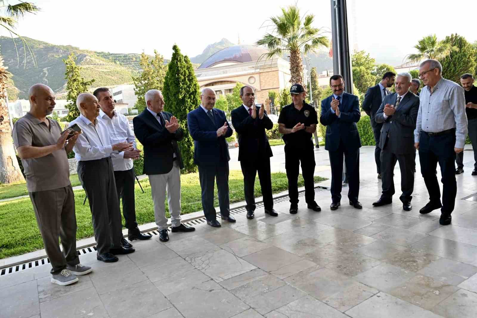 Denizli’de Miryokefalon Zaferinin tarihi mirasını yaşatacak anıt törenle açıldı