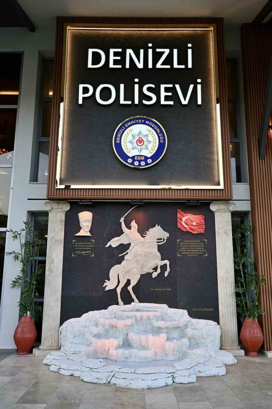 Denizli’de Miryokefalon Zaferinin tarihi mirasını yaşatacak anıt törenle açıldı