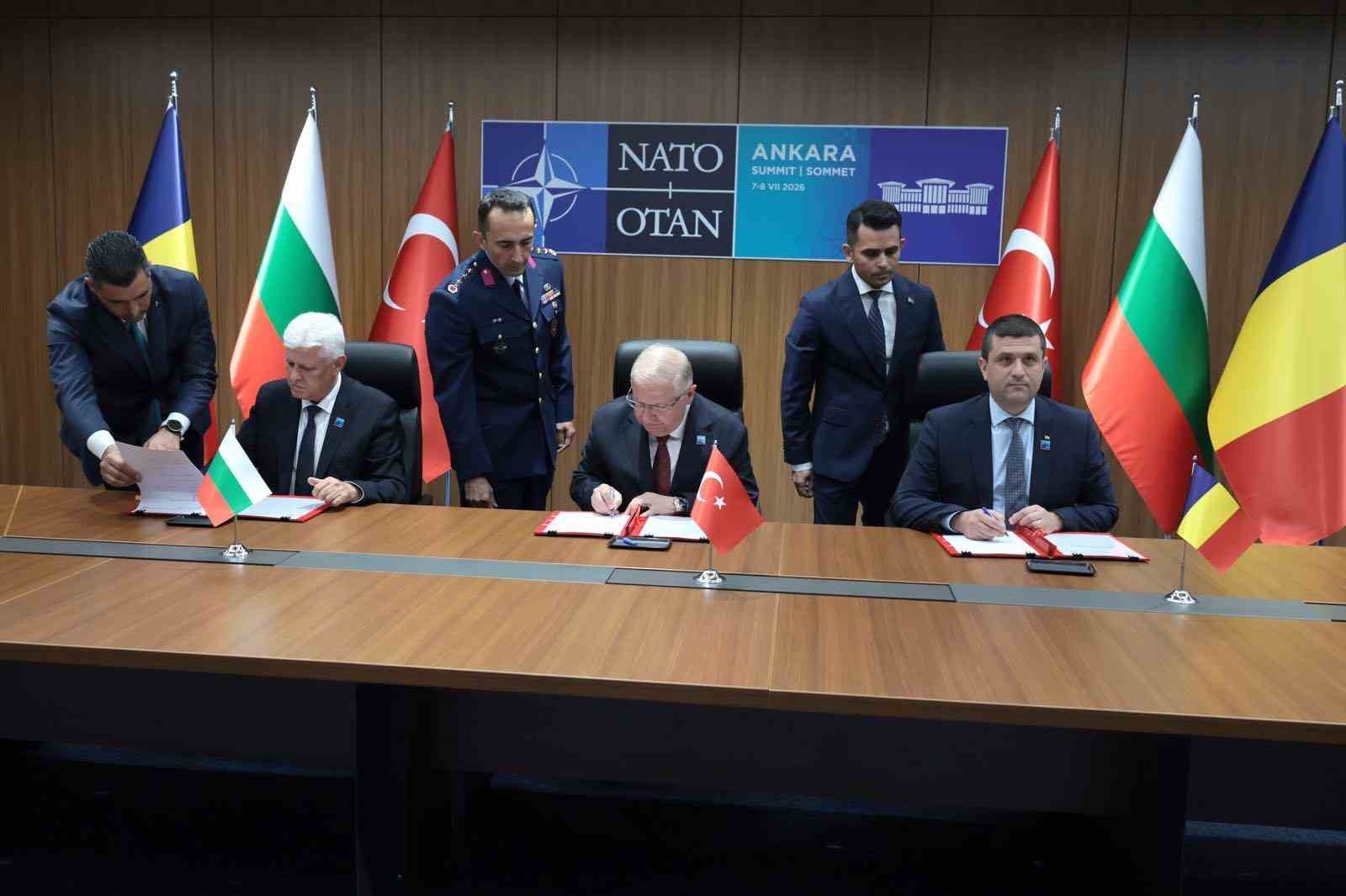 Türkiye, Romanya ve Bulgaristan arasında Karadeniz ile ilgili anlaşma imzalandı