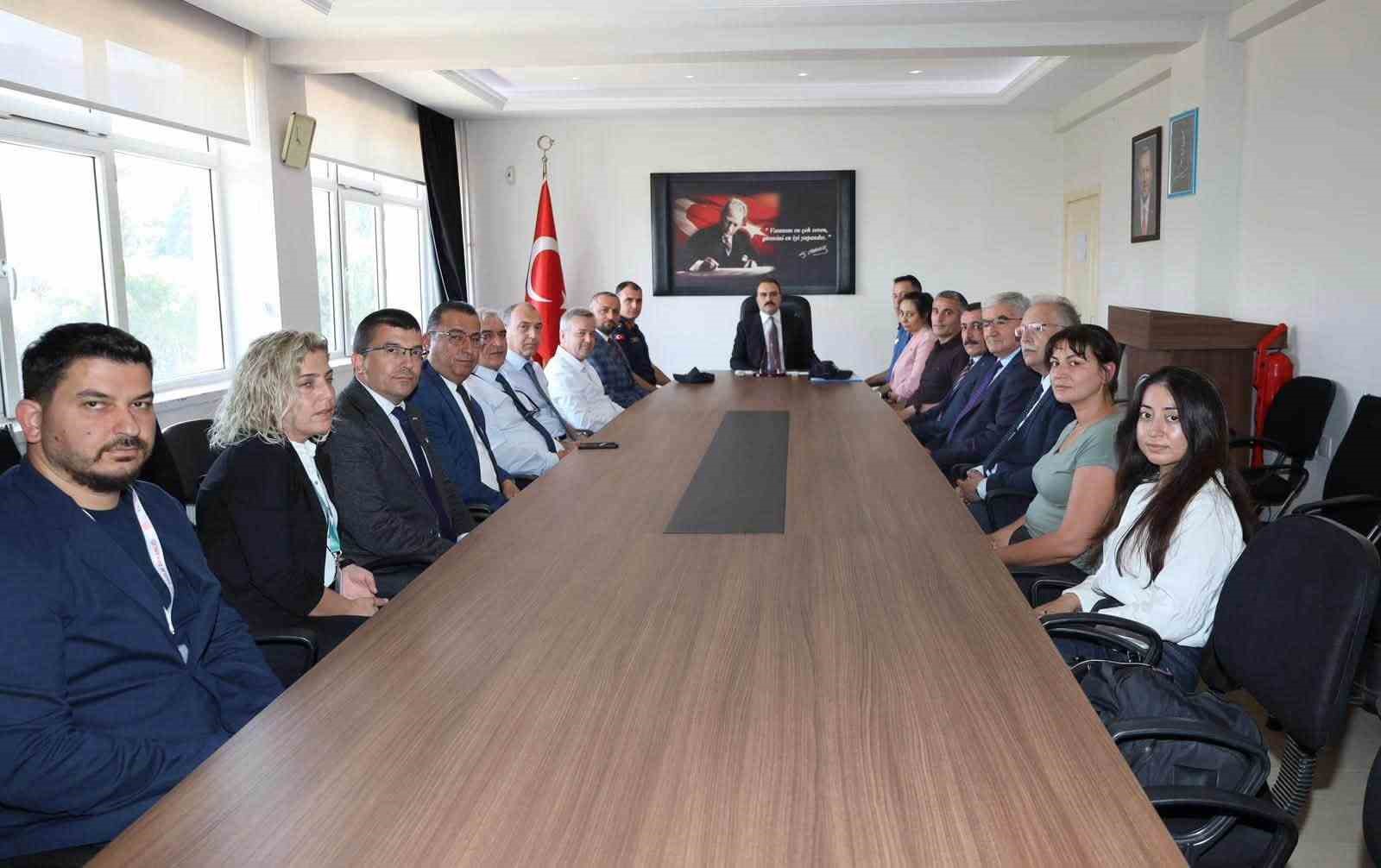 Karacasu Kaymakamı Battal görevine başladı