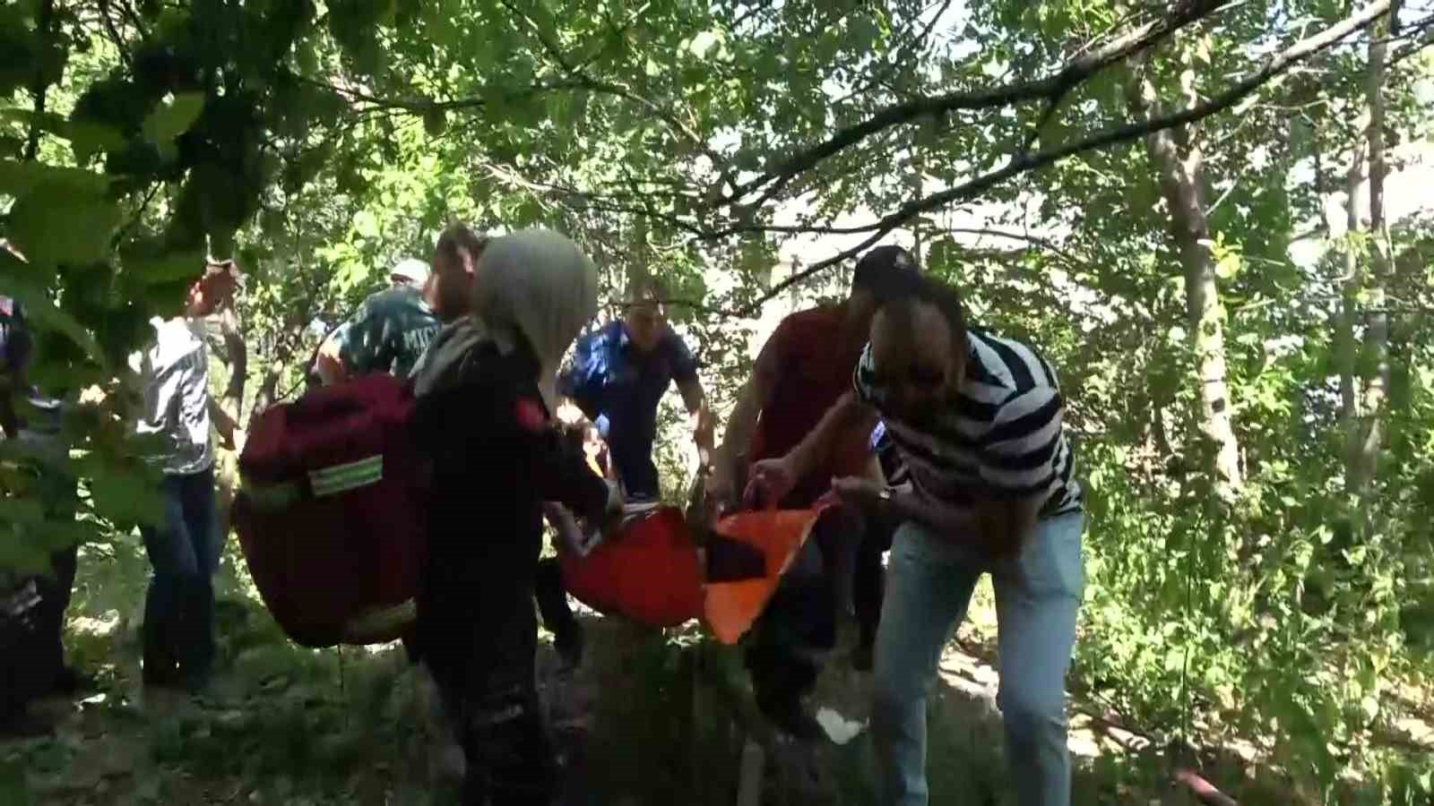 Elmas nineyi yangından itfaiyeciler kurtardı
