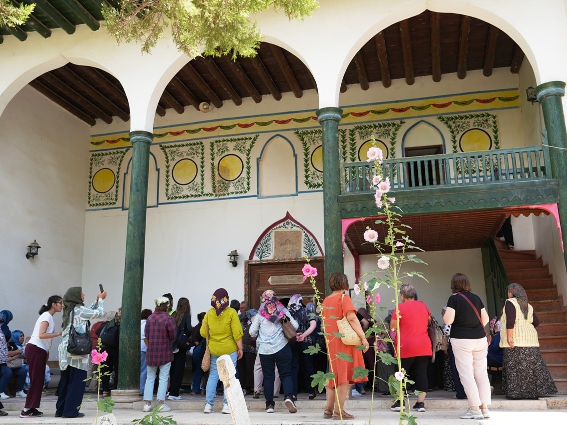 Kırsaldaki kadınları Denizli’nin değerleriyle buluşuyor