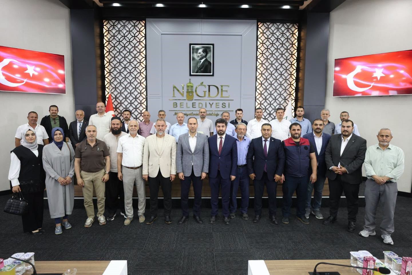 Başkan Özdemir’e UCLG üyeliği sonrası tebrik ziyaretleri sürüyor